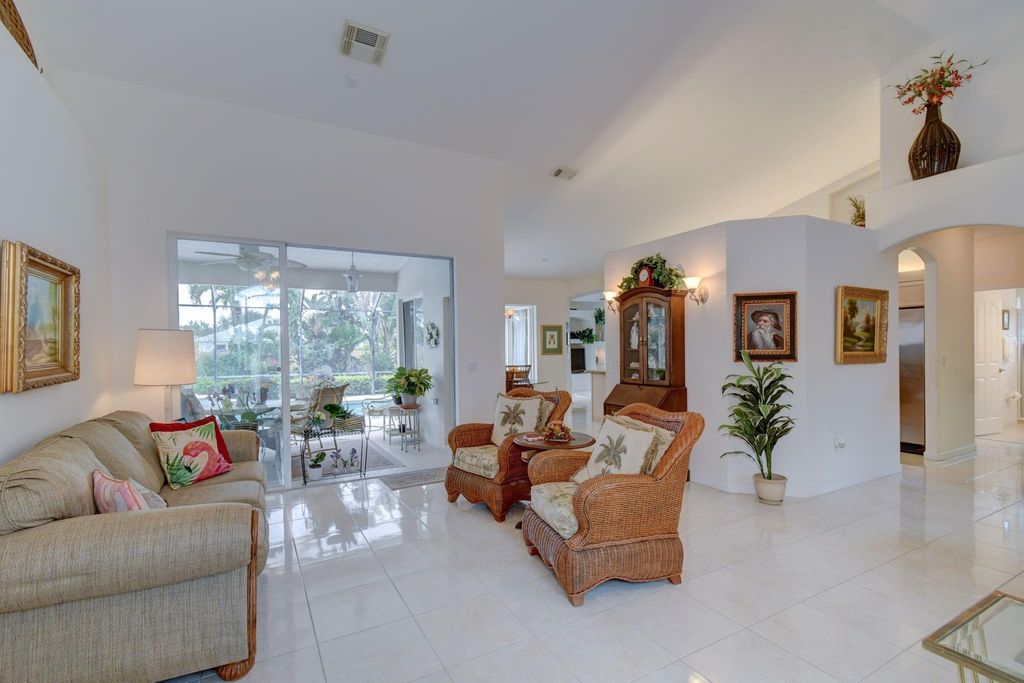 Photo of 266 SW Eyerly Avenue, Port Saint Lucie, FL 34983 (MLS # F10424129)