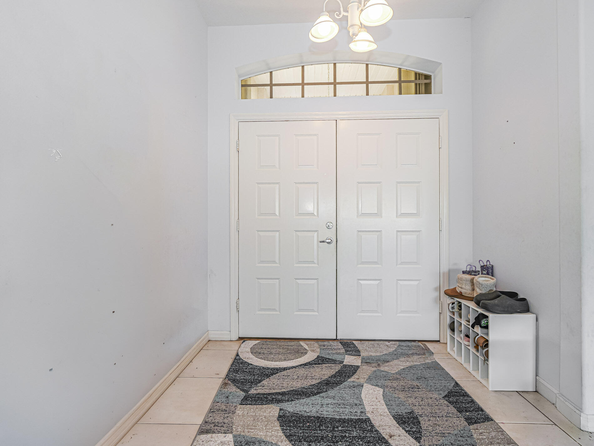 1686 Coral Reef Street