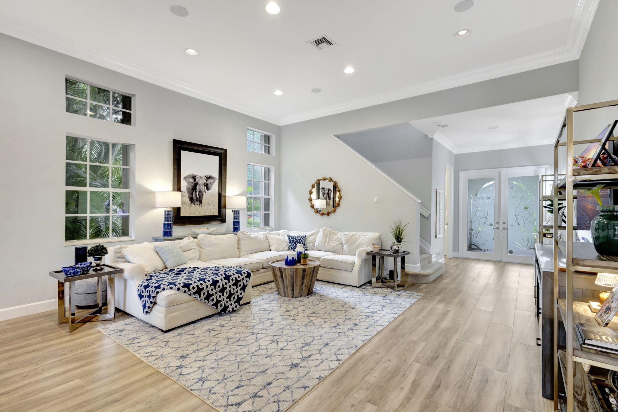 PINES ON PENNOCK LANE PUD 2 - PASEOS - Residential