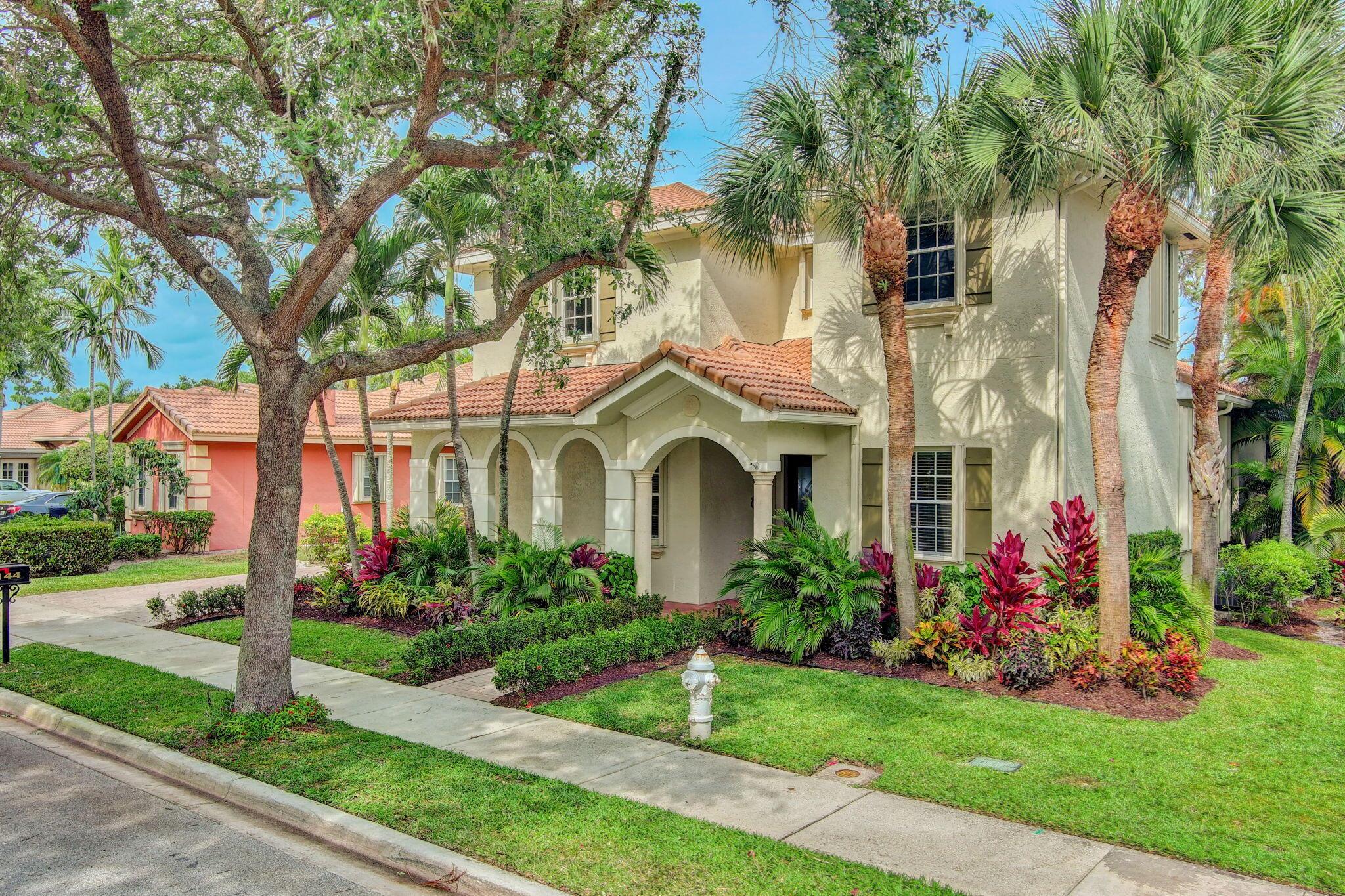 PINES ON PENNOCK LANE PUD 2 - PASEOS - Residential