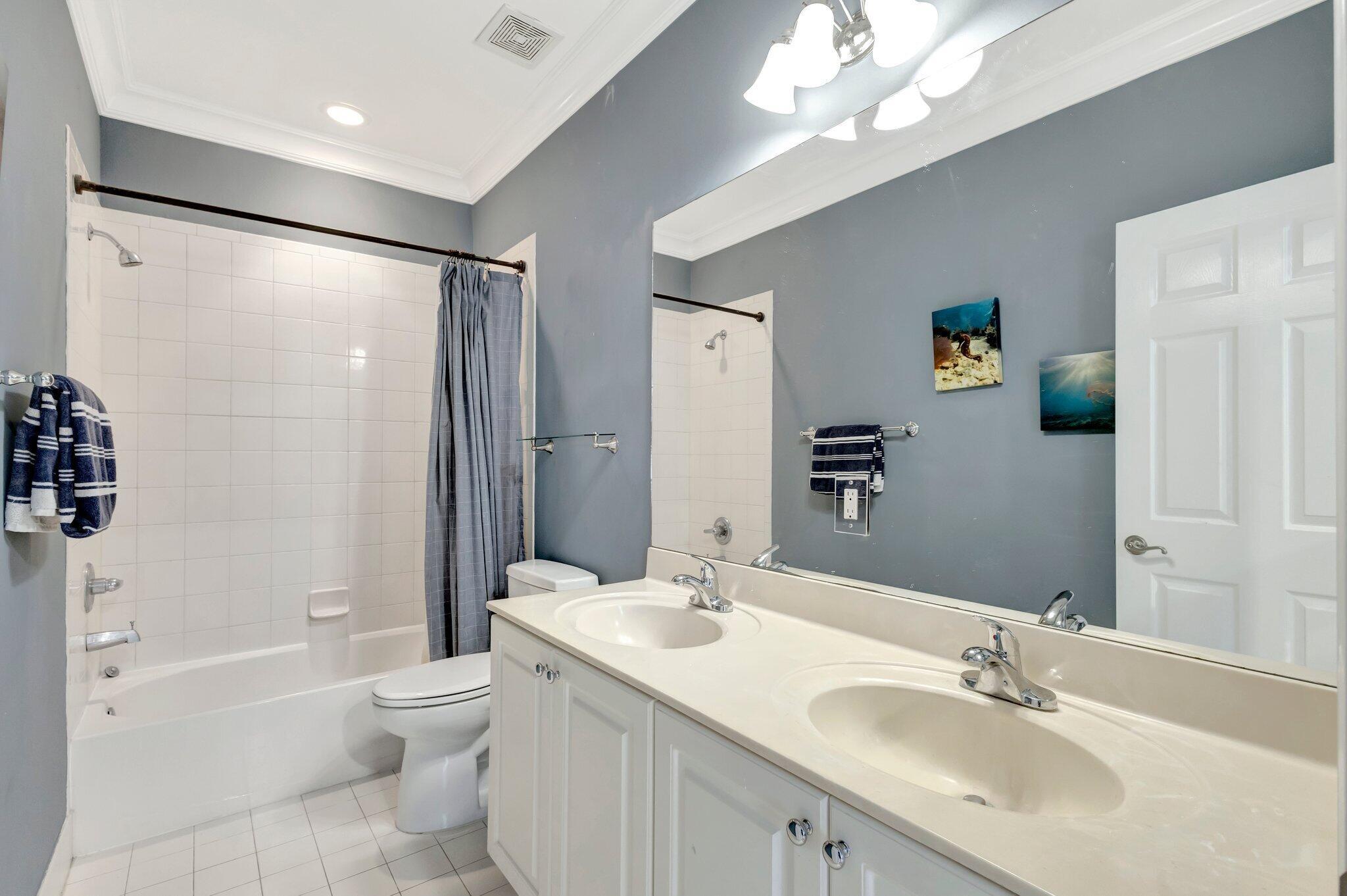 PINES ON PENNOCK LANE PUD 2 - PASEOS - Residential