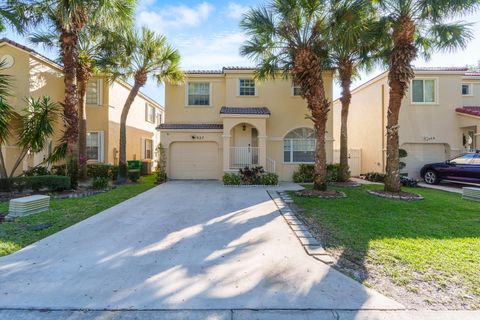 527 NW 87th Lane Coral Springs FL 33071