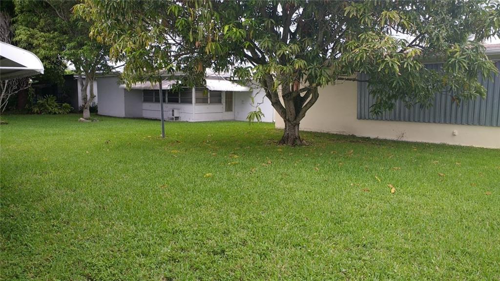 Mainlands Of Tamarac Lake - Residential