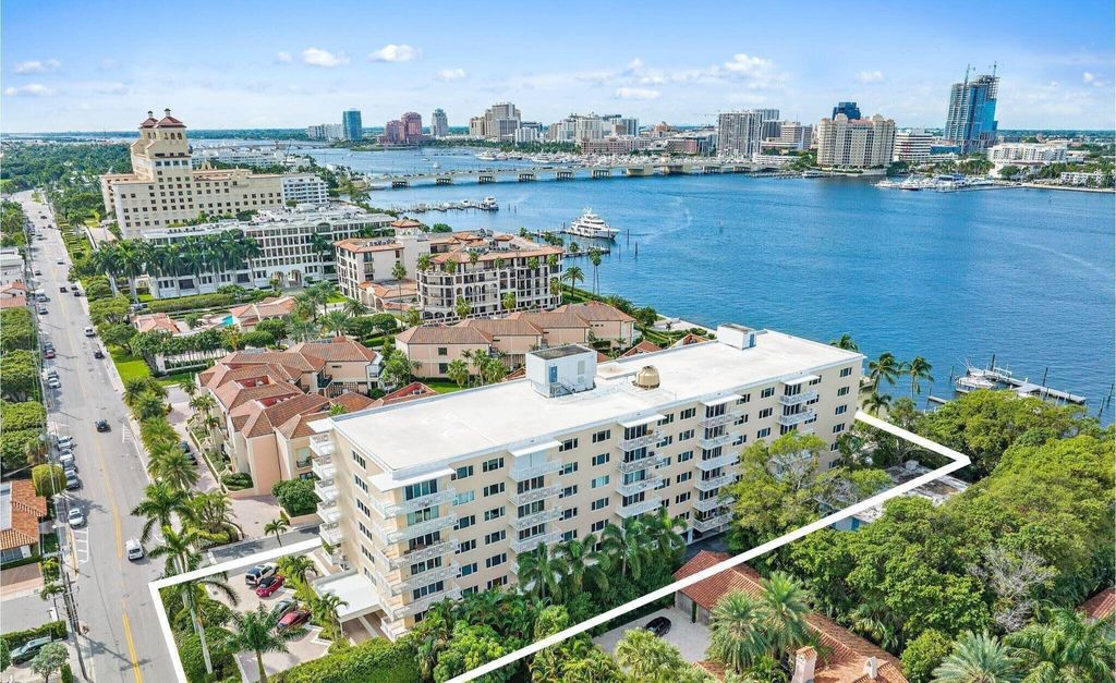 Photo of 250 Bradley Place #610, Palm Beach, FL 33480 (MLS # R11010237)