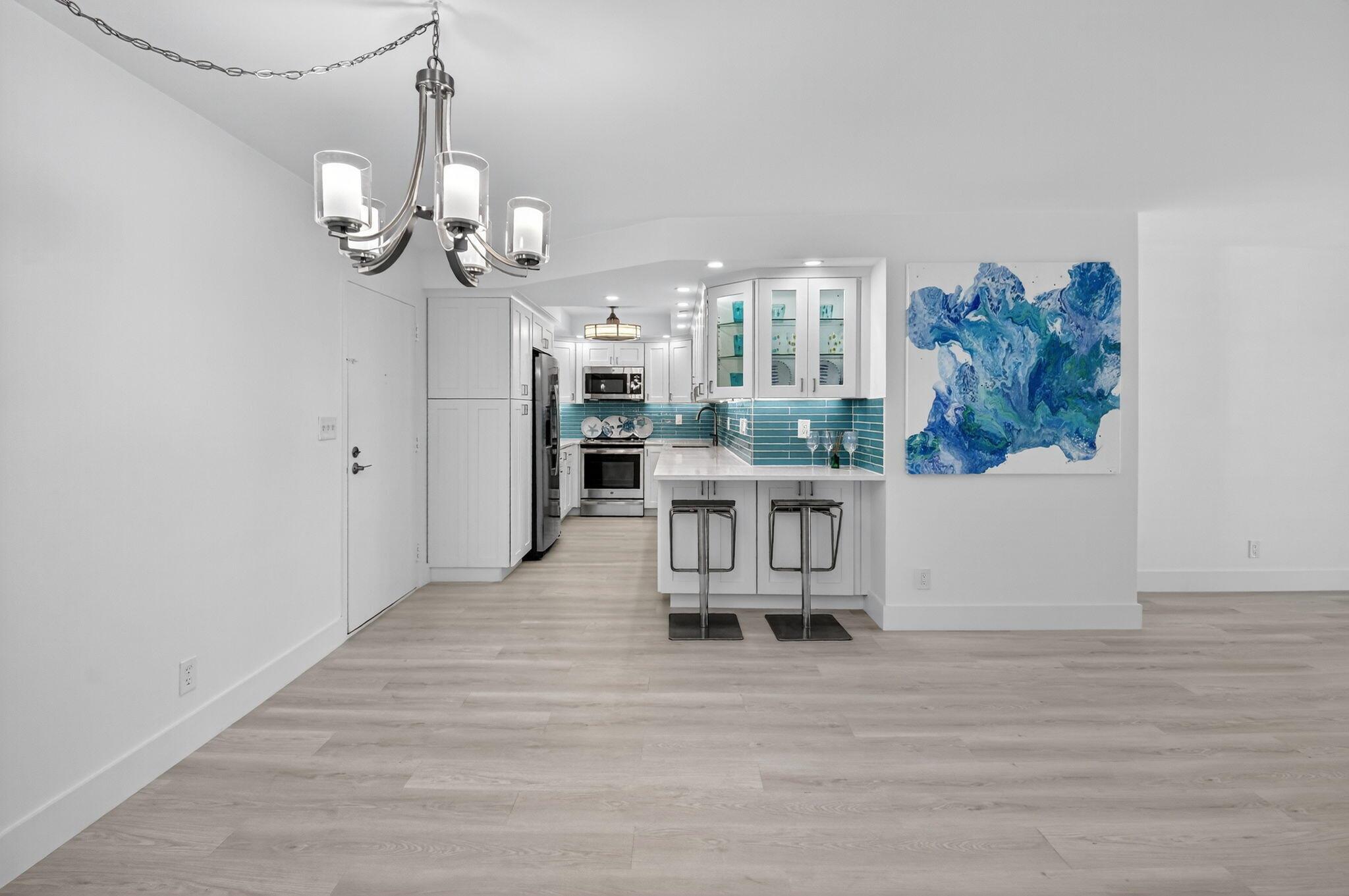 AMBASSADORS V NORTH CONDO - Residential