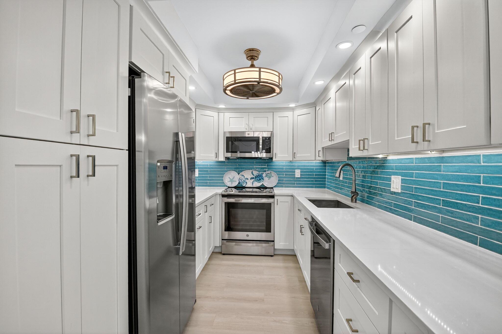 AMBASSADORS V NORTH CONDO - Residential