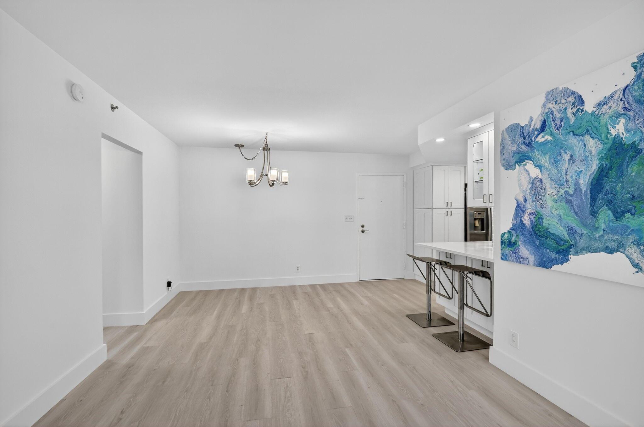 AMBASSADORS V NORTH CONDO - Residential