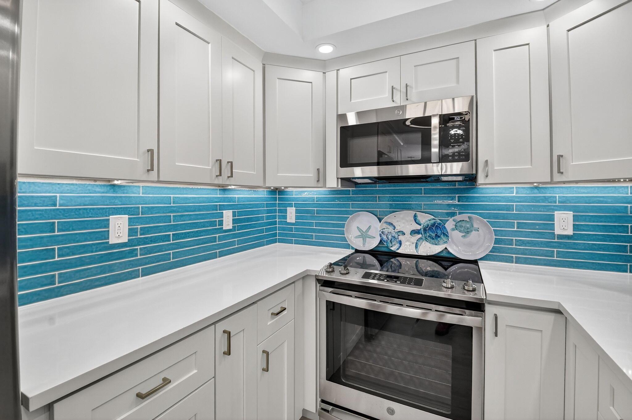 AMBASSADORS V NORTH CONDO - Residential