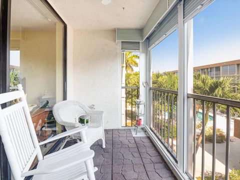 A home in Deerfield Beach