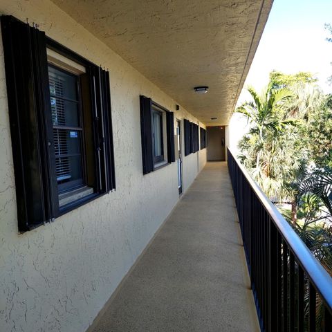 A home in Deerfield Beach