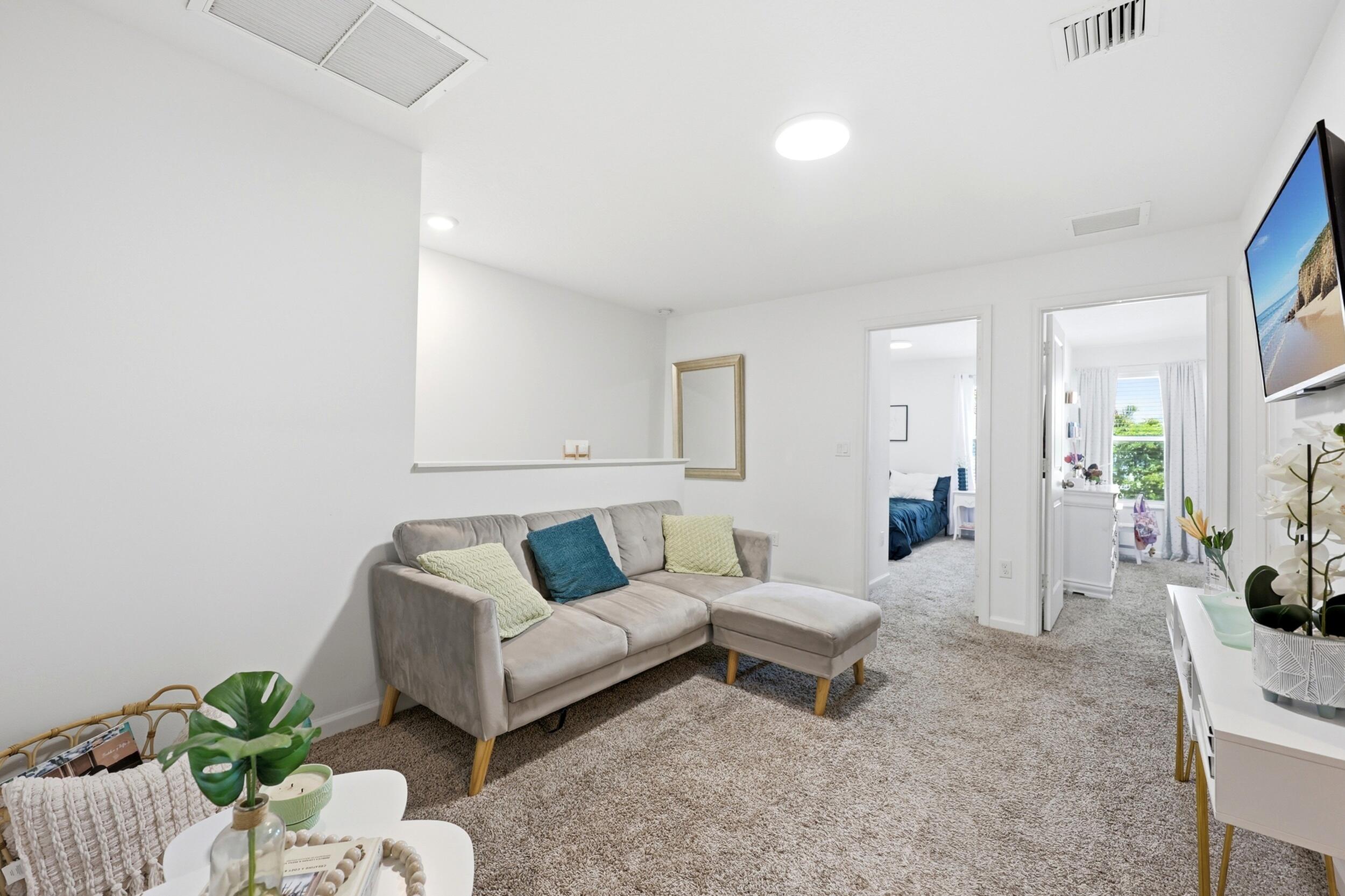 CATALINA TOWNHOMES PLAT - Residential