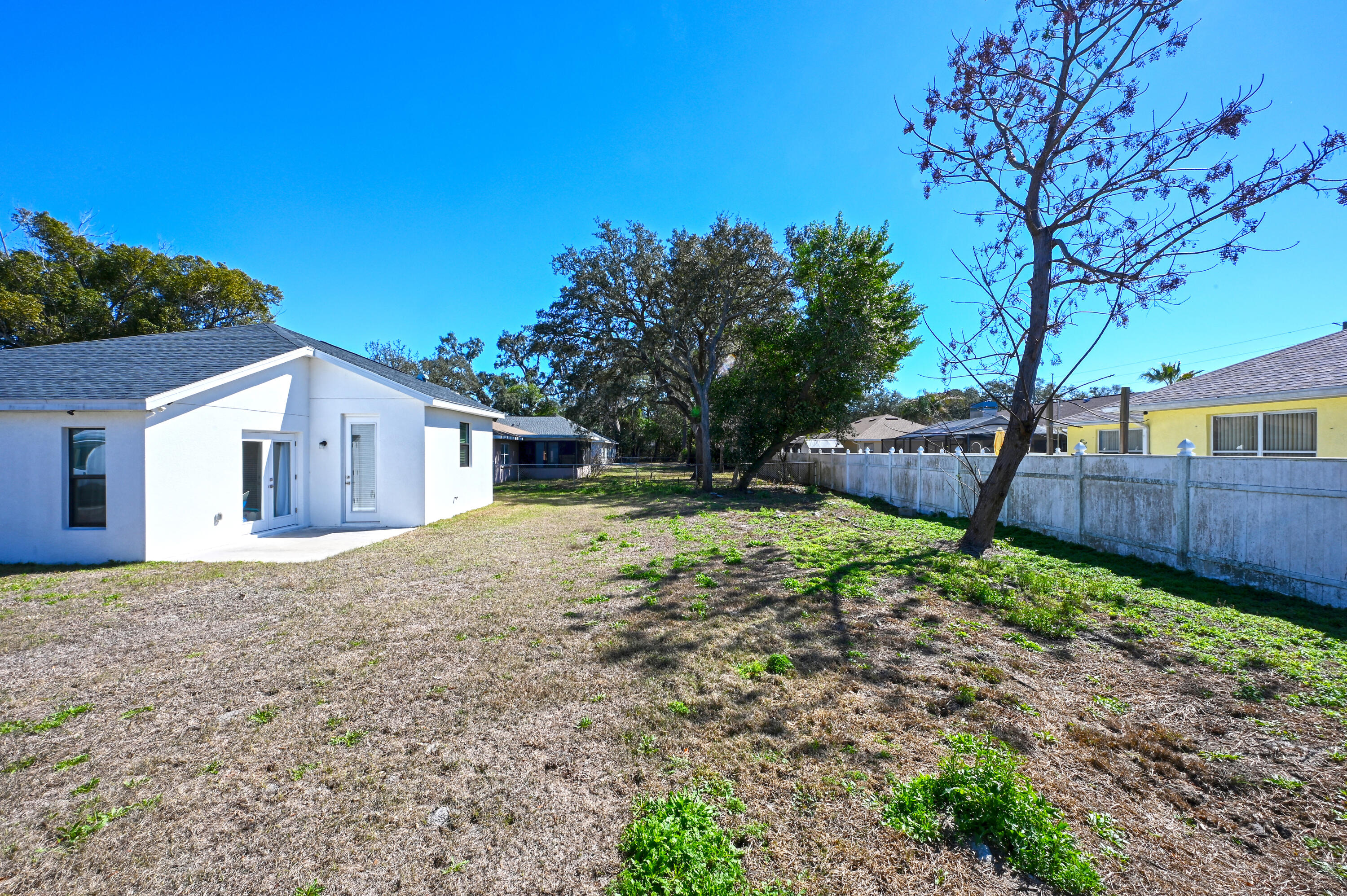 SPRING HILL UNIT 21 - Residential Lease