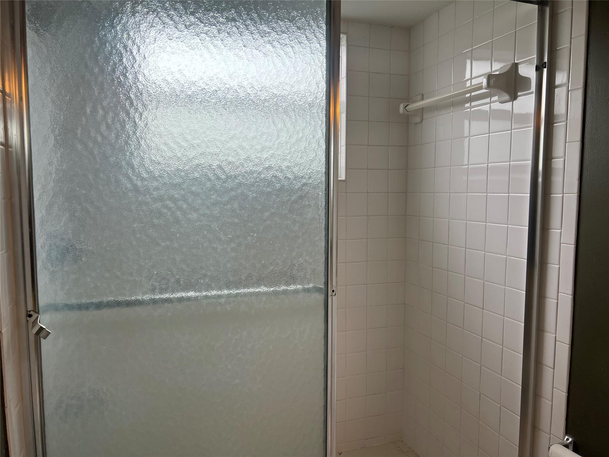 OAKLAND ESTATE - Residential