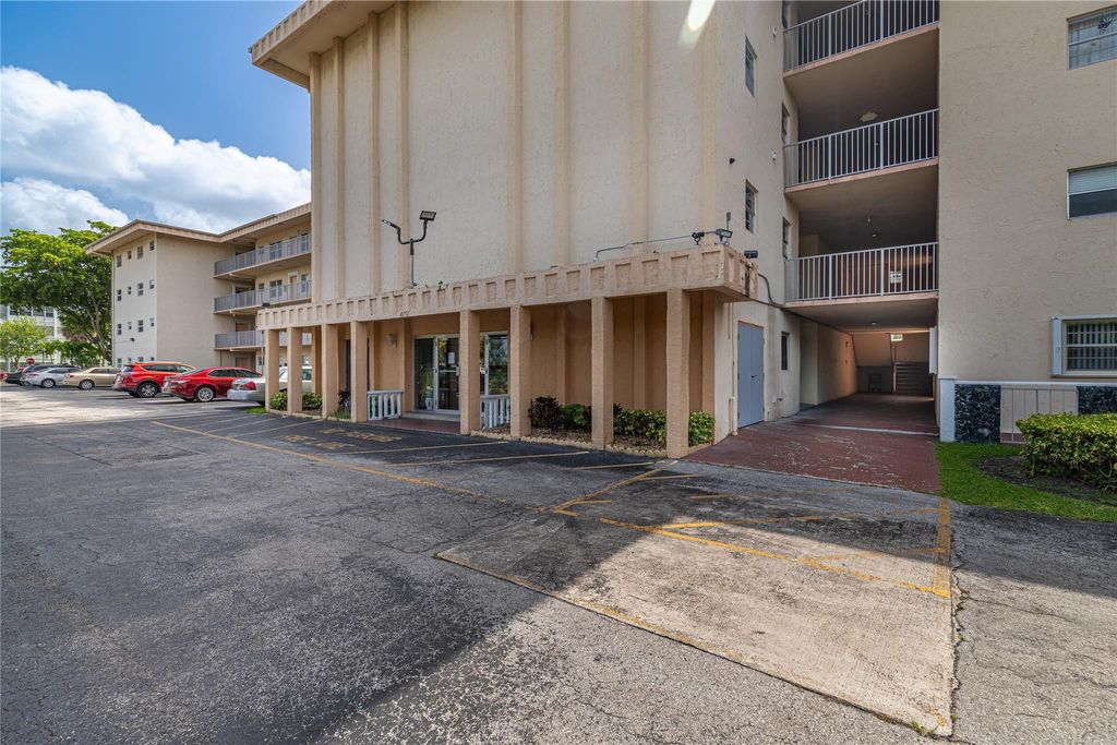 Photo of 4151 NW 41st Street #308, Lauderdale Lakes, FL 33319 (MLS # F10531224)