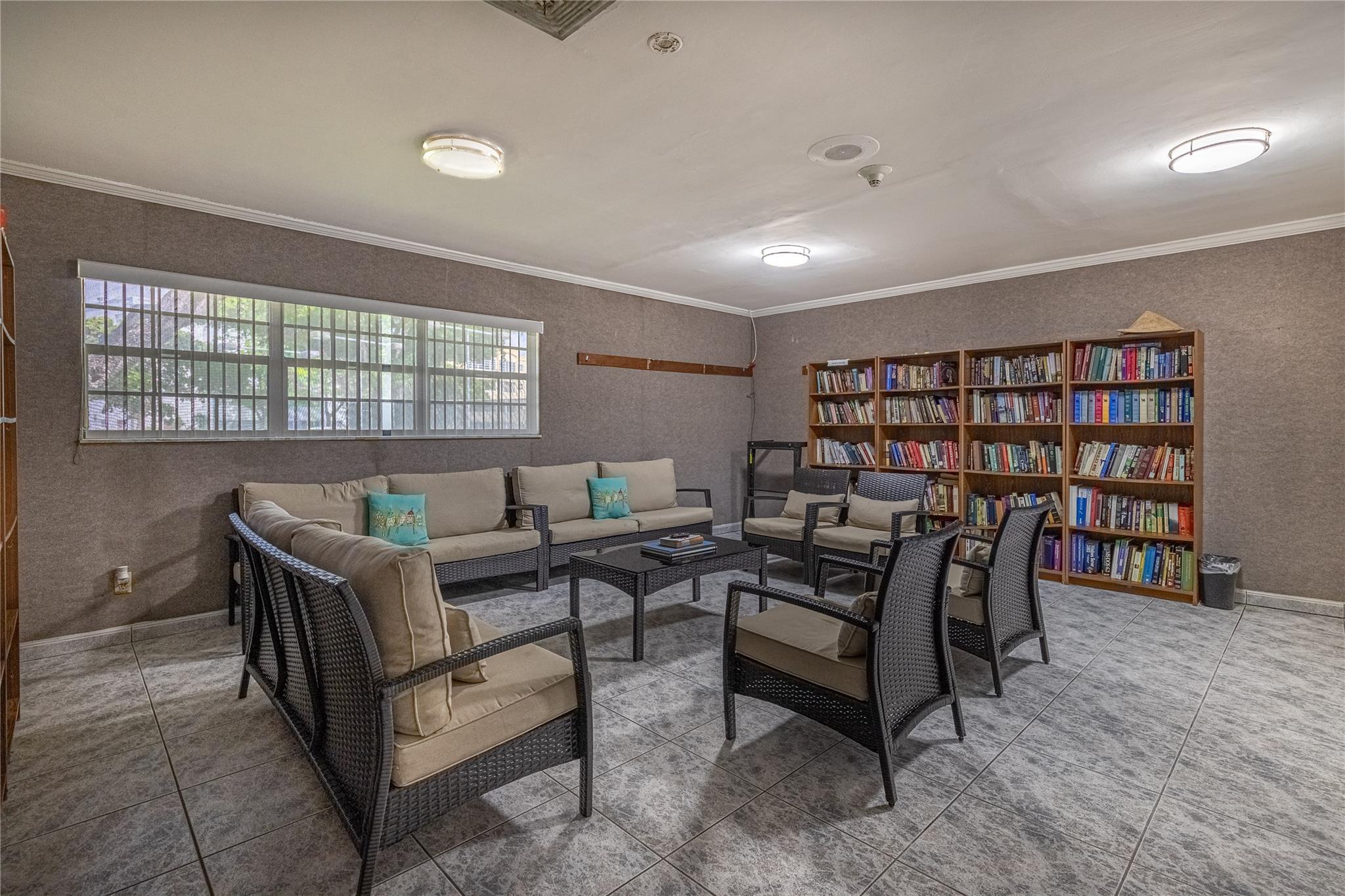 OAKLAND ESTATE - Residential