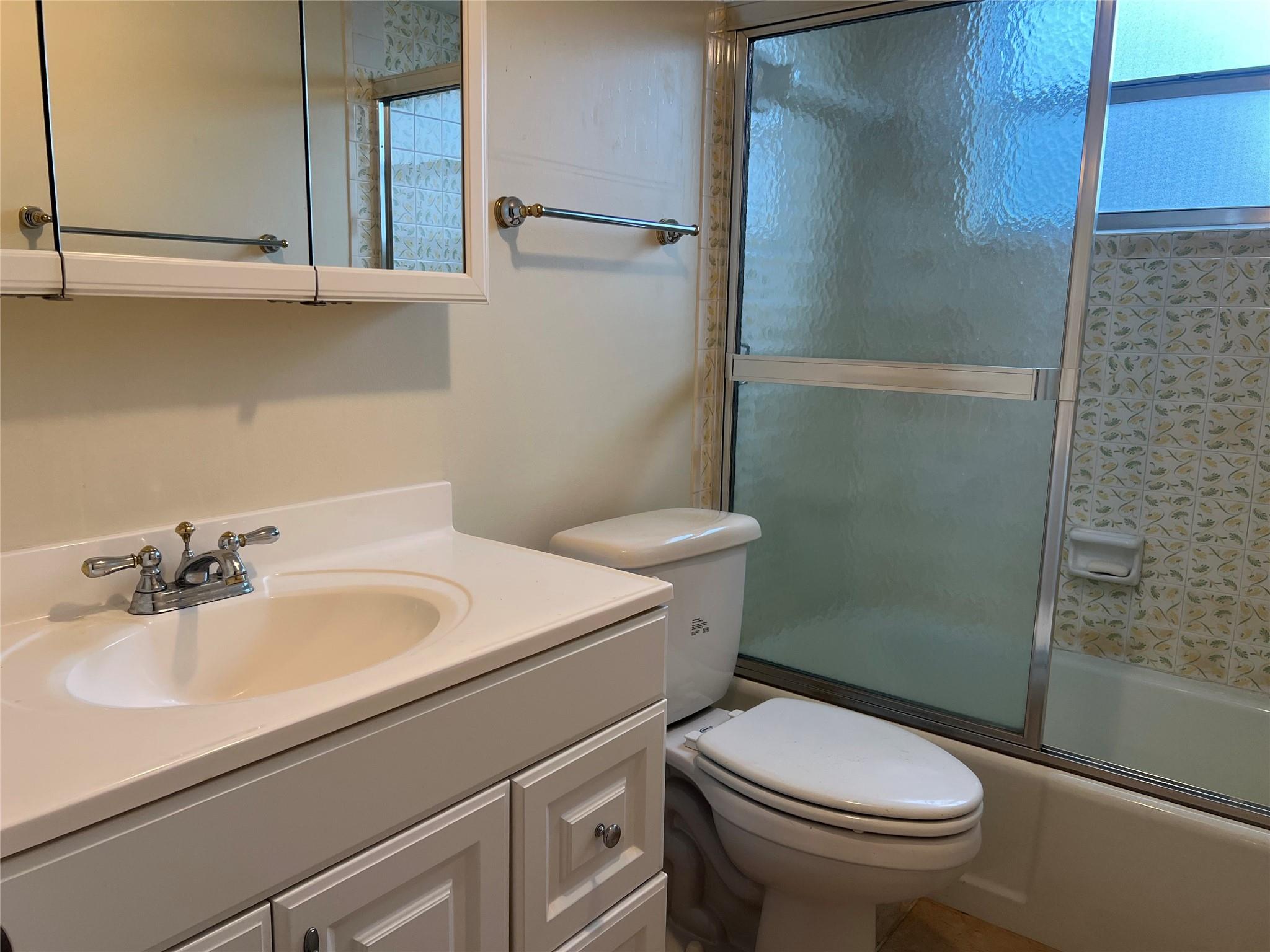 OAKLAND ESTATE - Residential