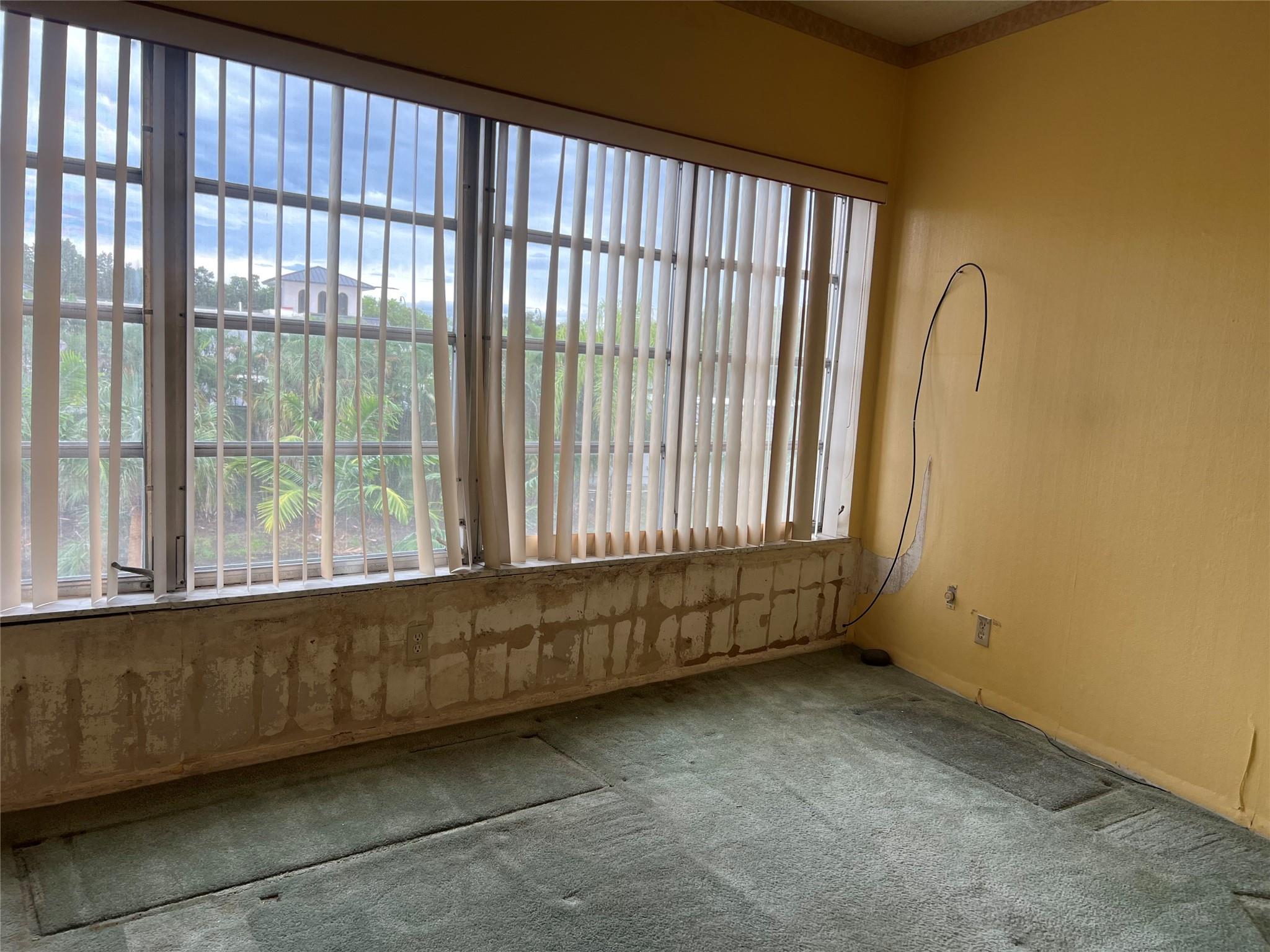 OAKLAND ESTATE - Residential