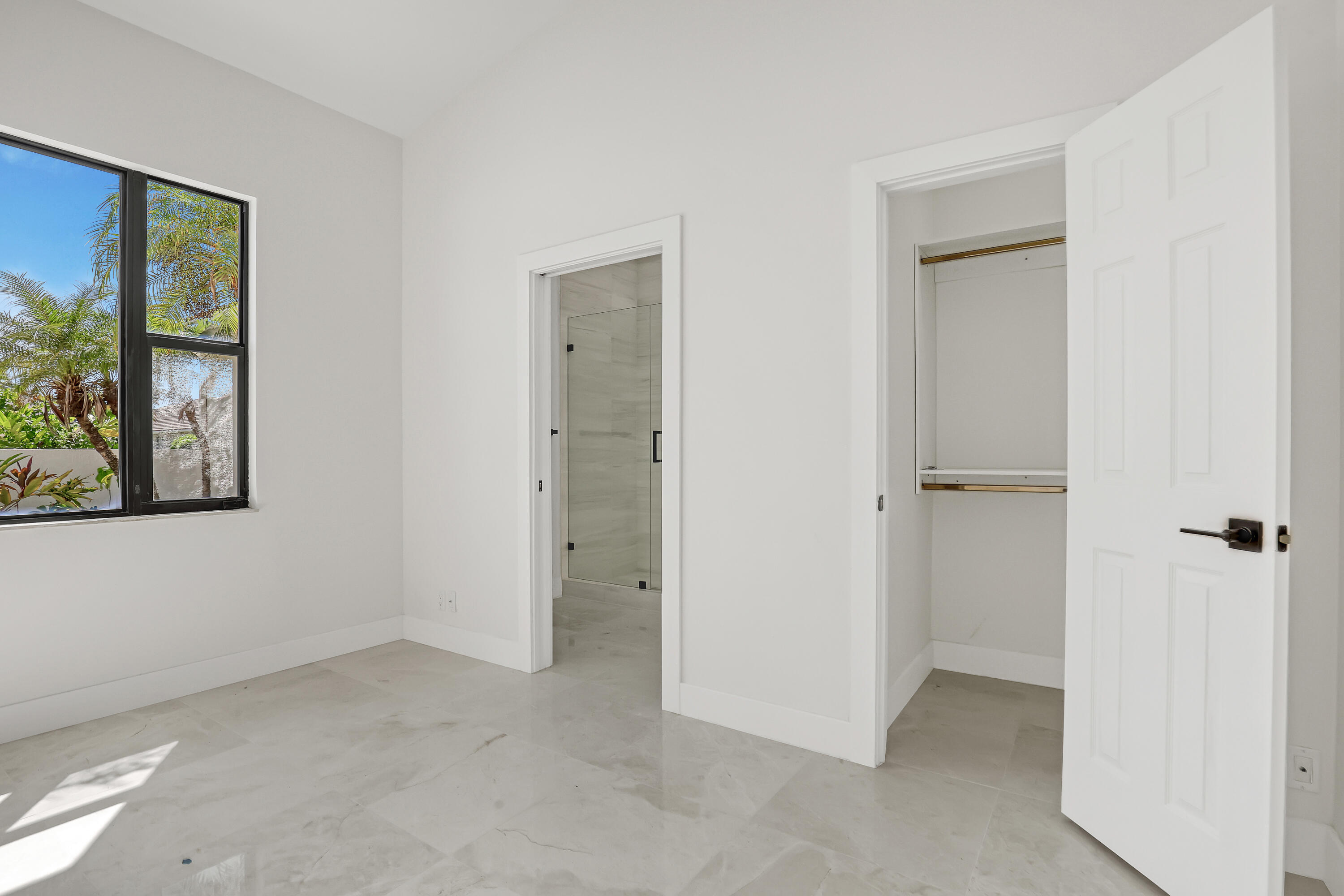 OLYMPUS - Residential