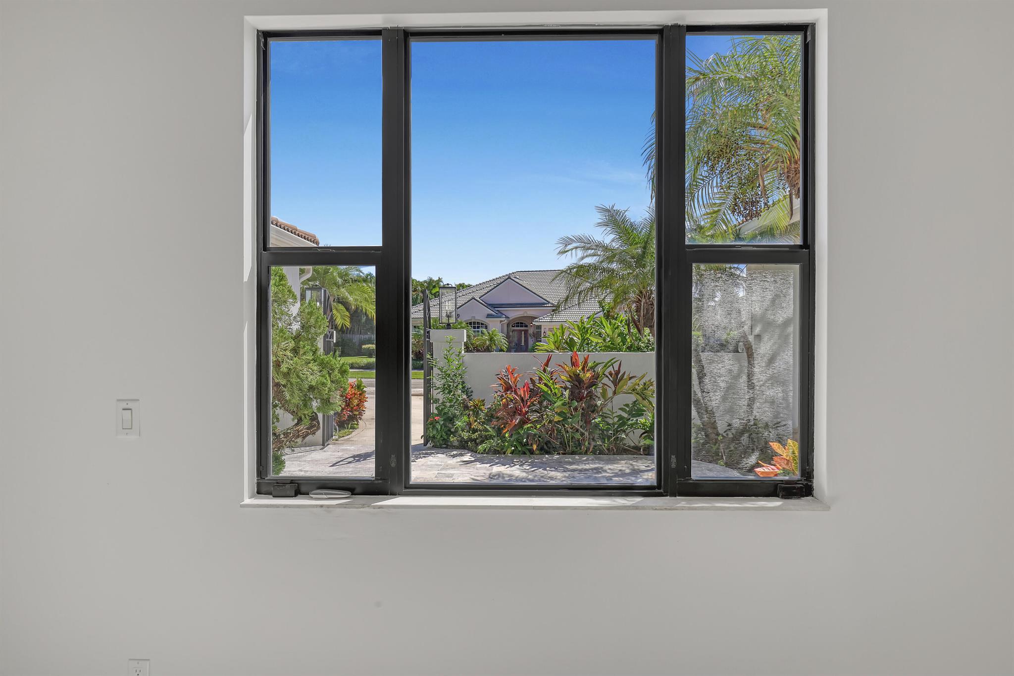 OLYMPUS - Residential