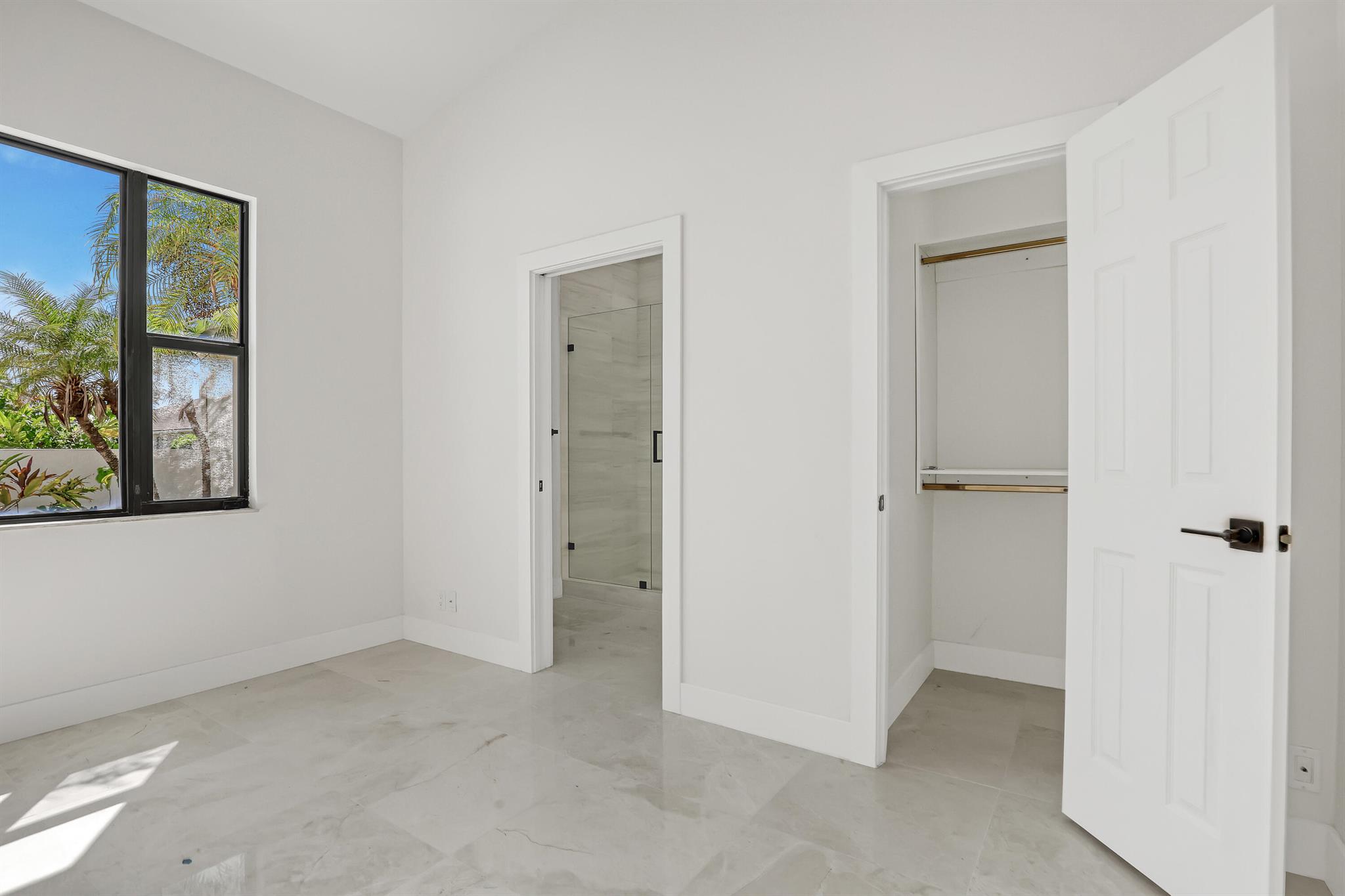 OLYMPUS - Residential