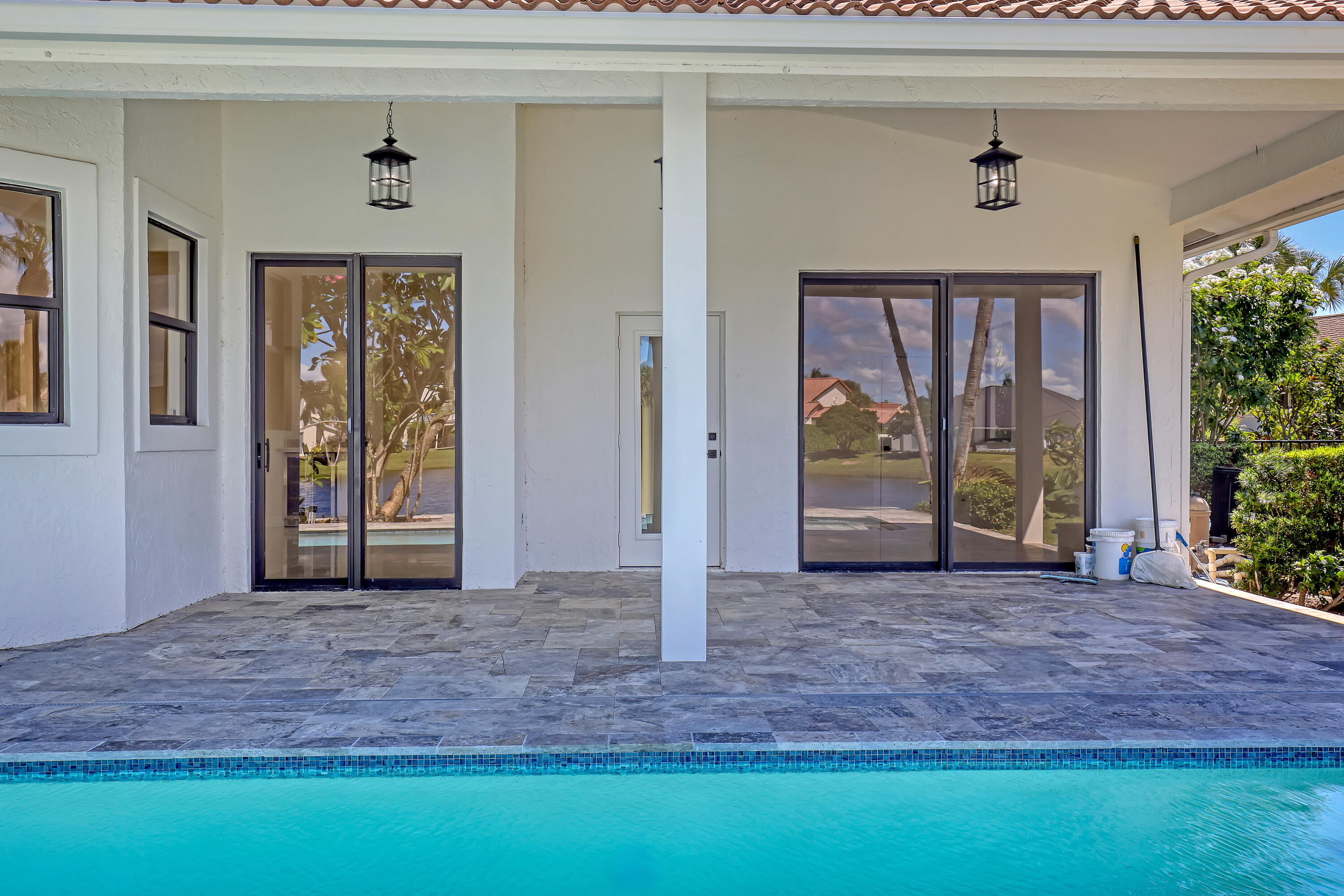 OLYMPUS - Residential