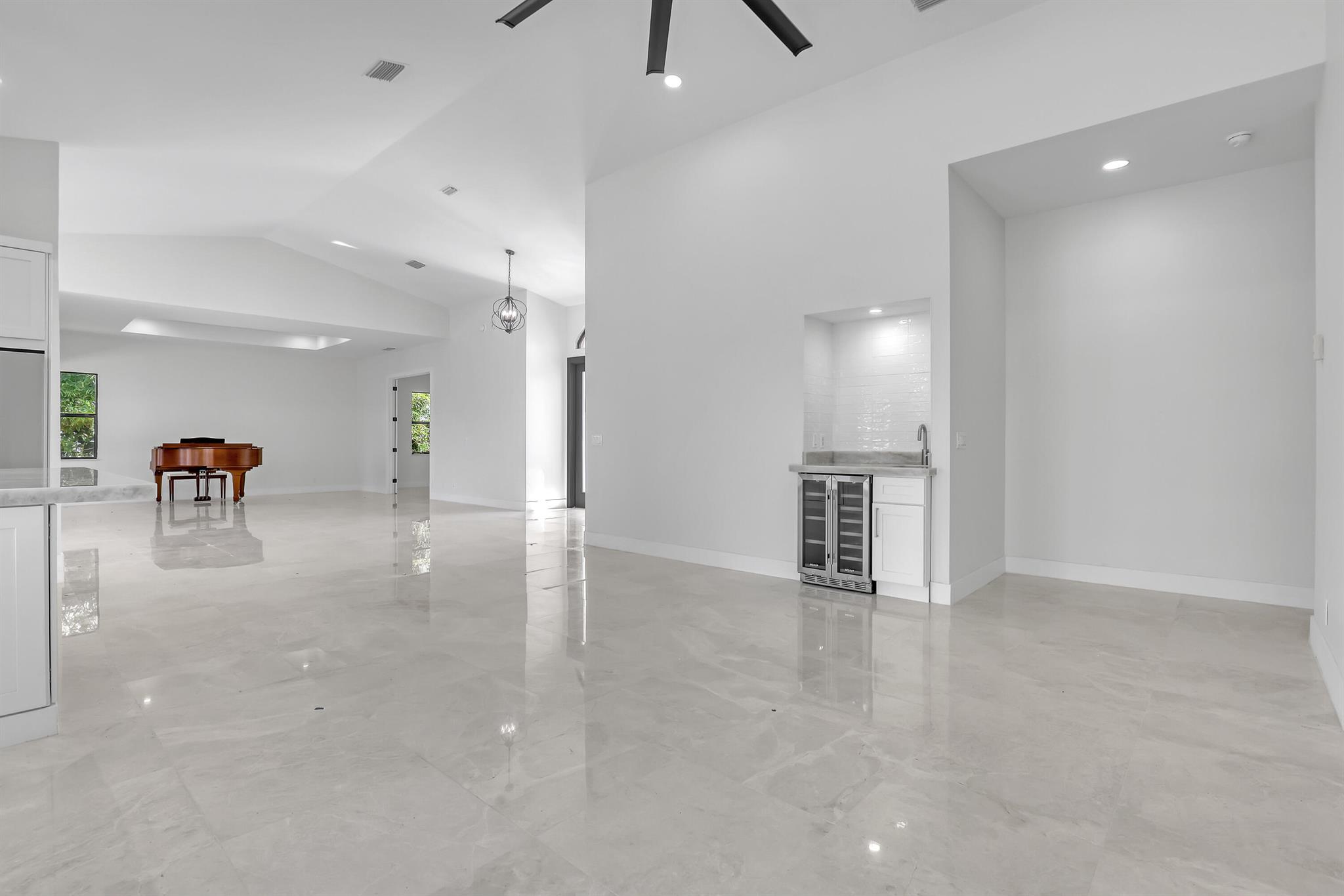 OLYMPUS - Residential