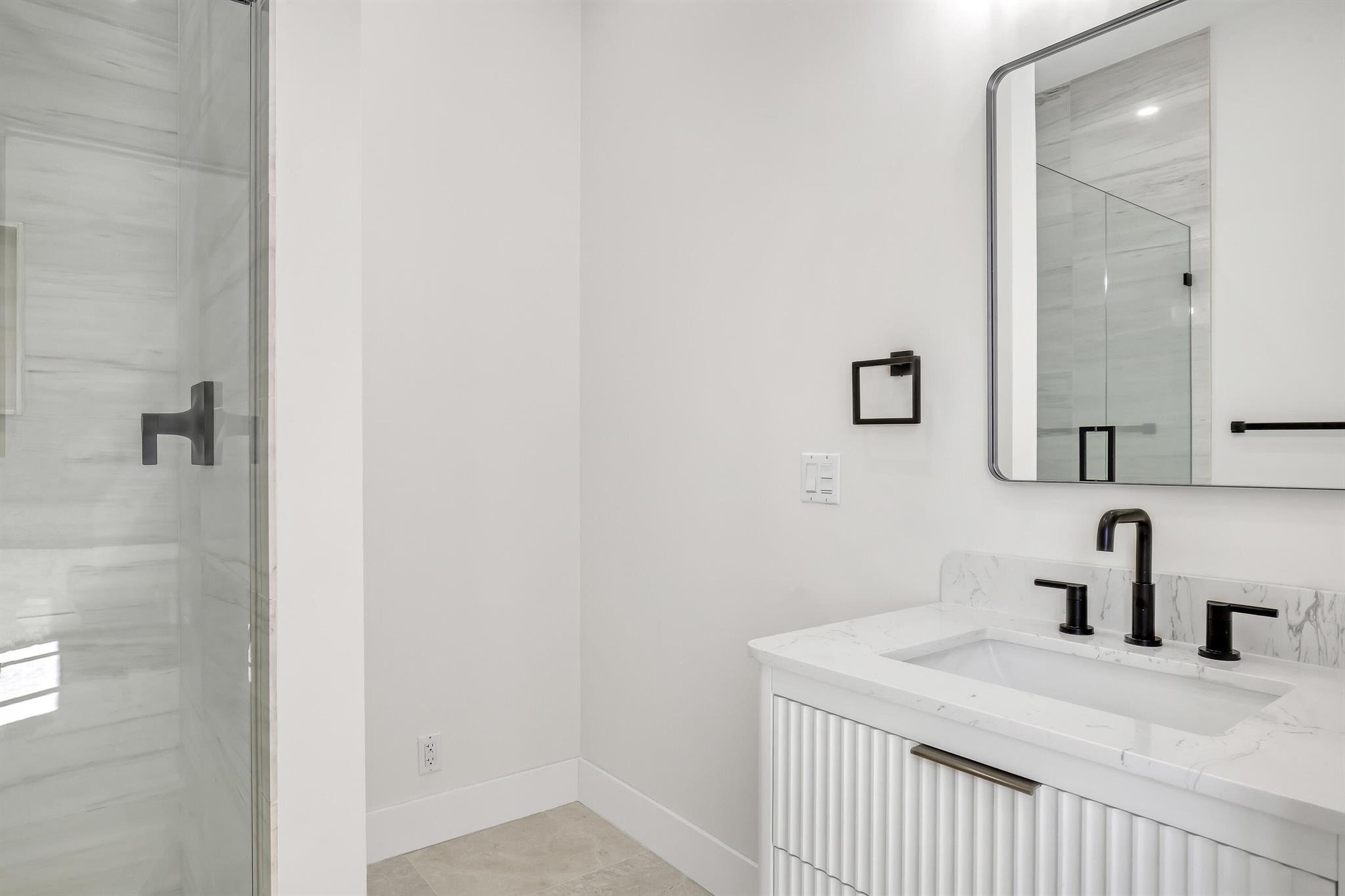 OLYMPUS - Residential