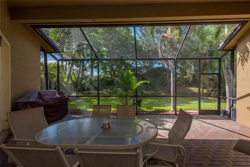 Parkland Isles - Residential