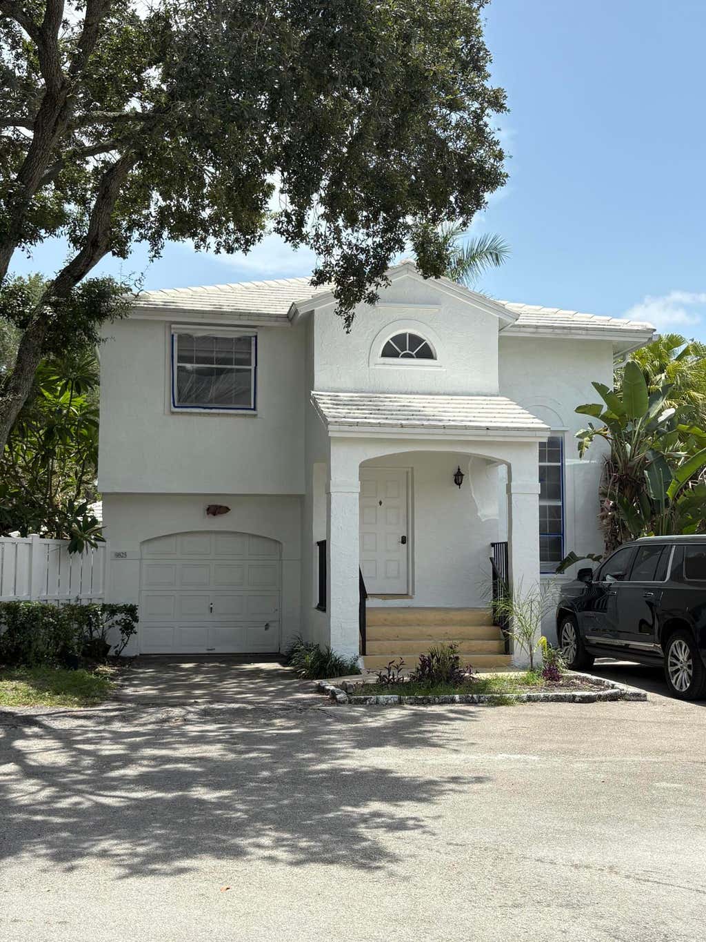 Photo of 9825 NW 2nd Court, Plantation, FL 33324 (MLS # B26058491)