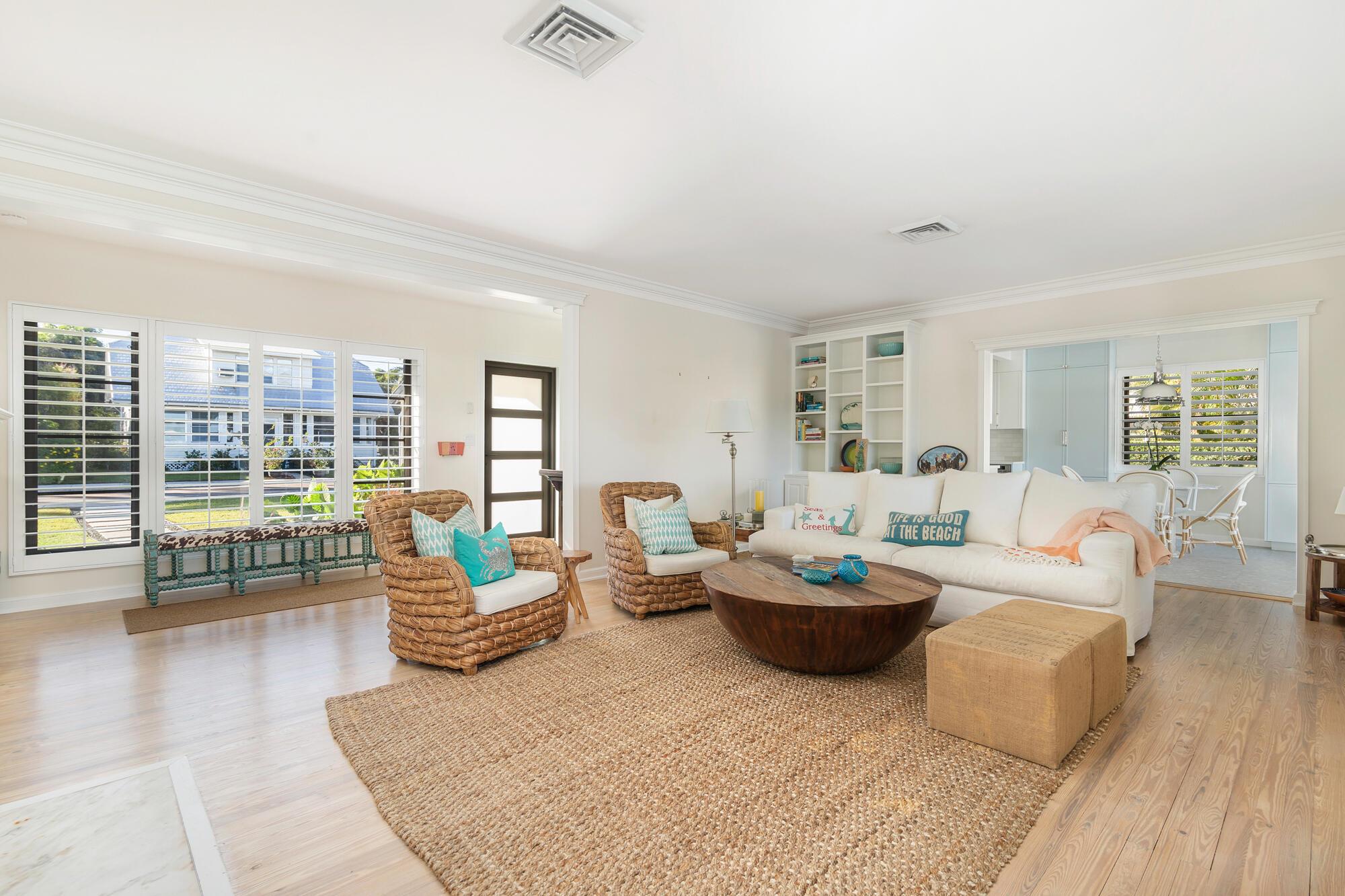 LAKE WORTH TOWN OF - Residential Lease