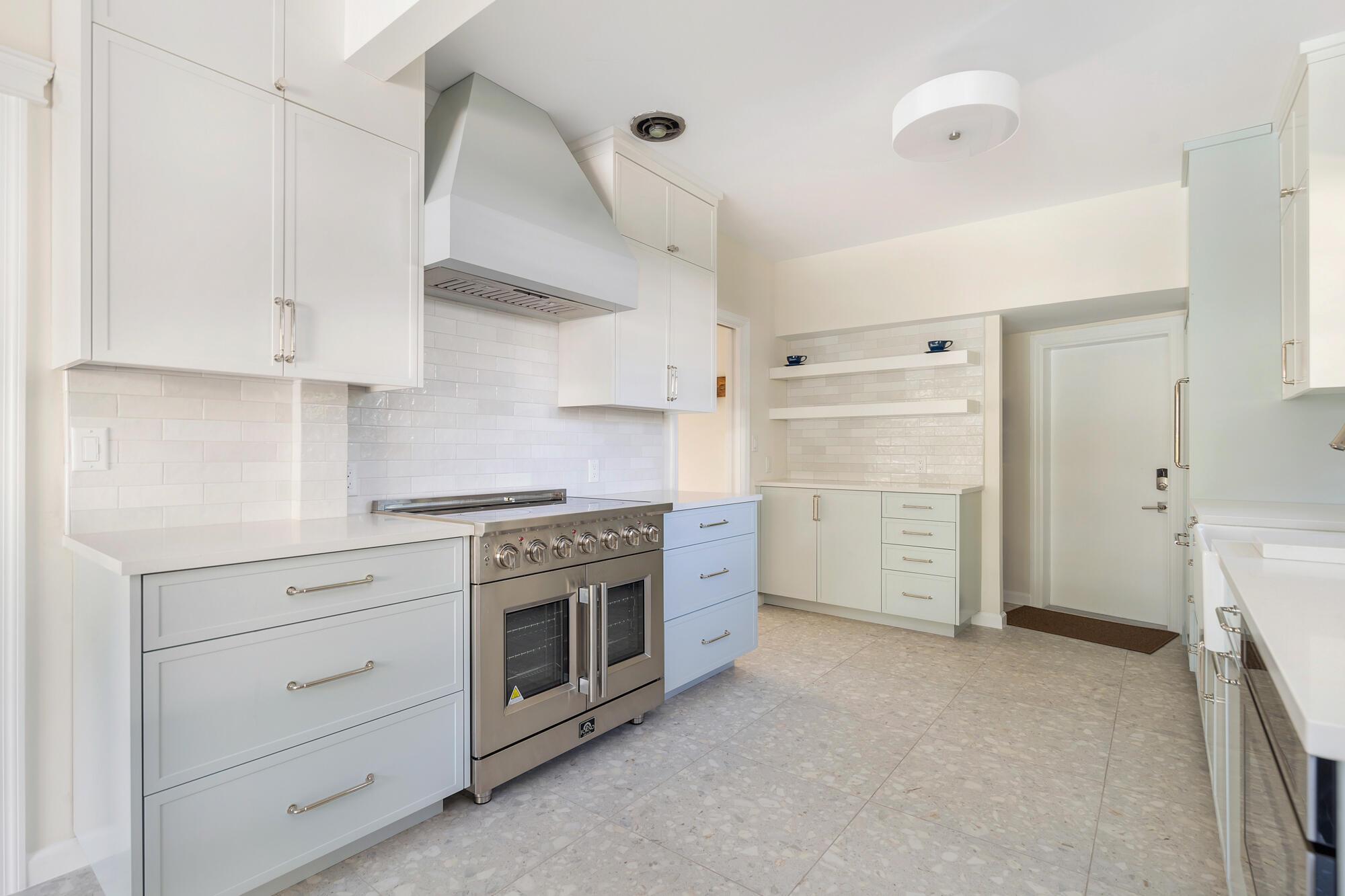 LAKE WORTH TOWN OF - Residential Lease