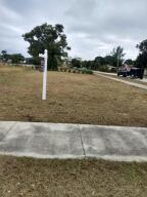 Tiny photo for 84 SW 1 Court, Deerfield Beach, FL 33441 (MLS # R11160640)