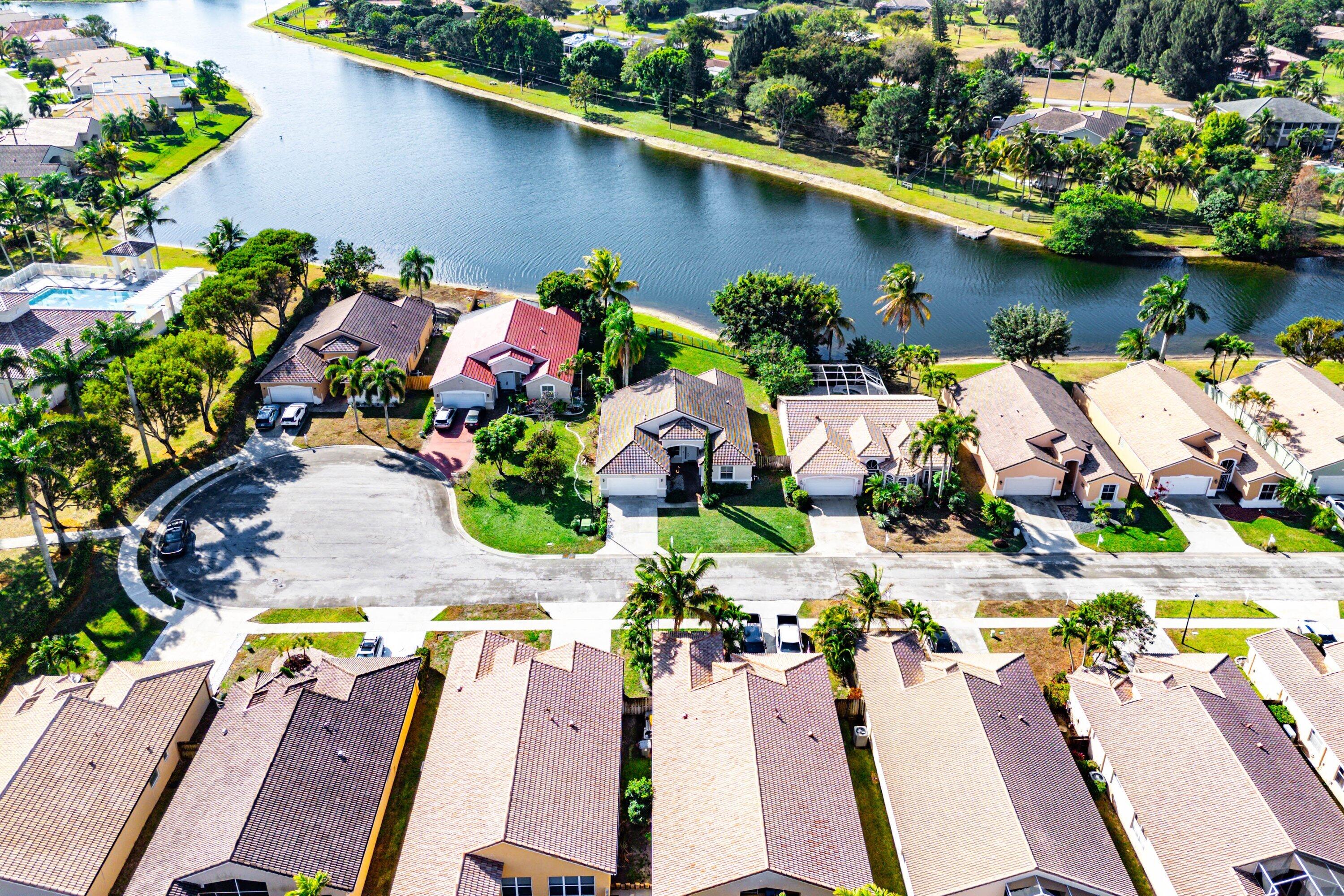 MELROSE PUD VERONA LAKES - Residential