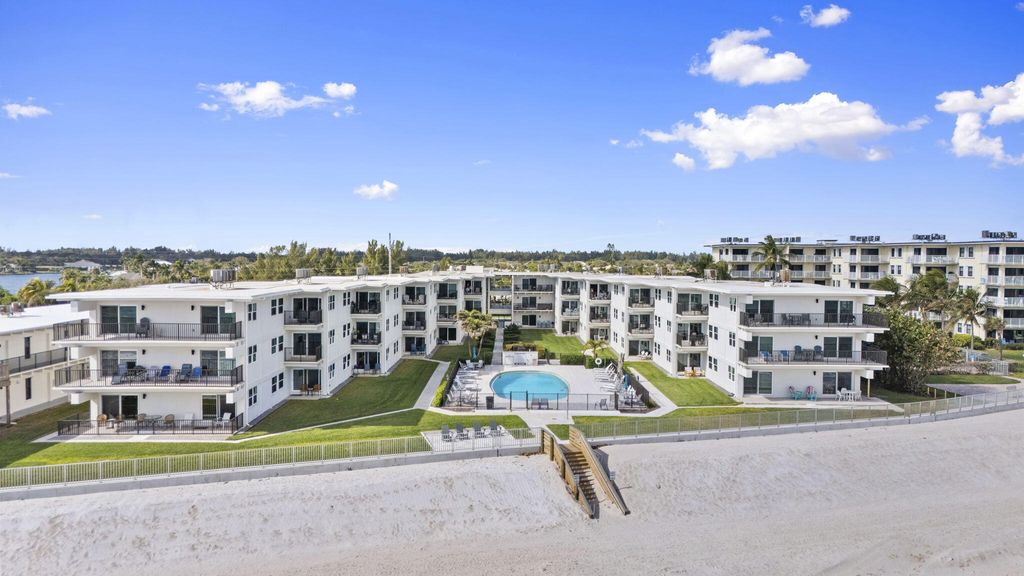 Photo of 4410 Jimmy Buffett Mem Highway #204, Vero Beach, FL 32963 (MLS # R11168560)