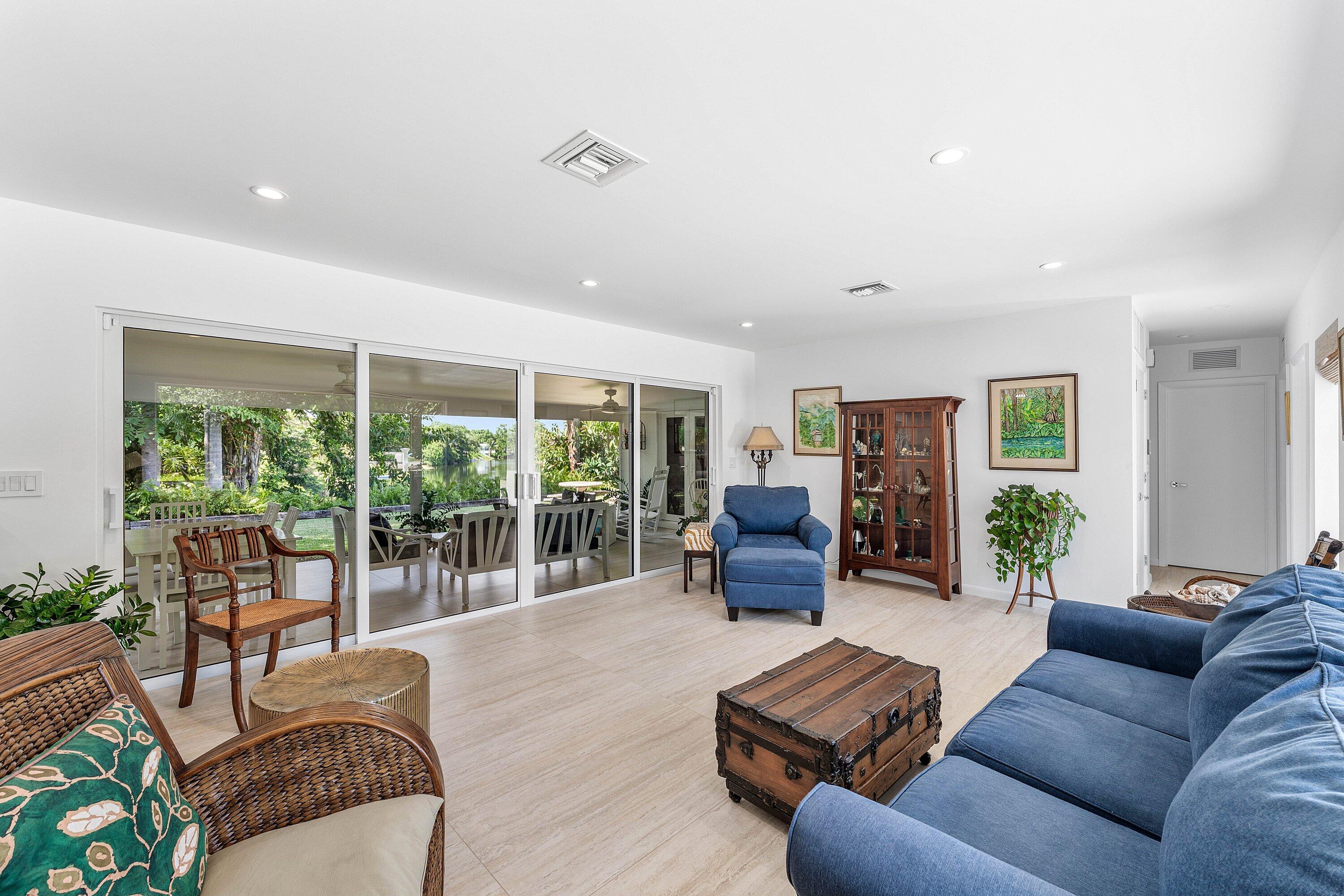545 NW 7th Street