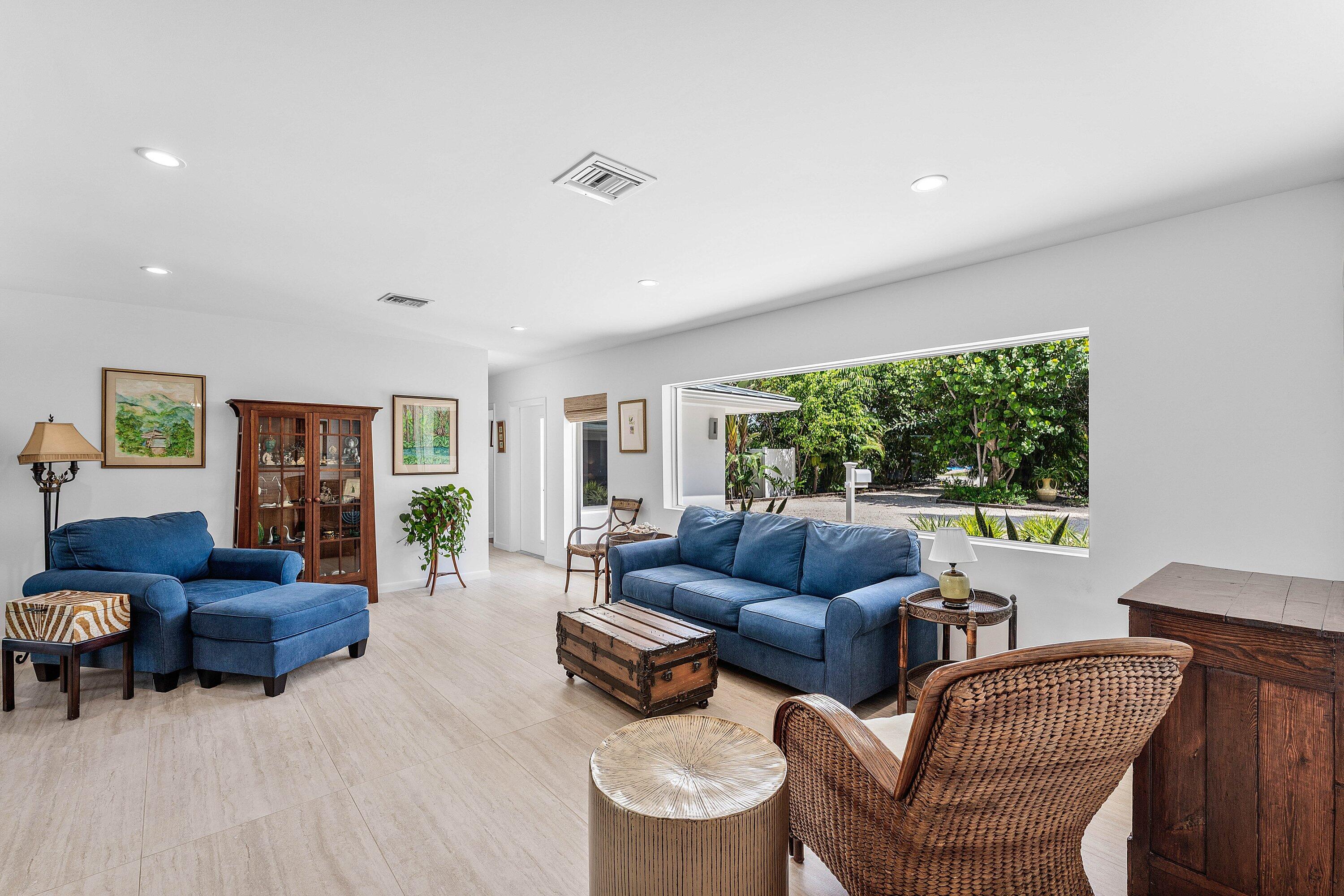545 NW 7th Street