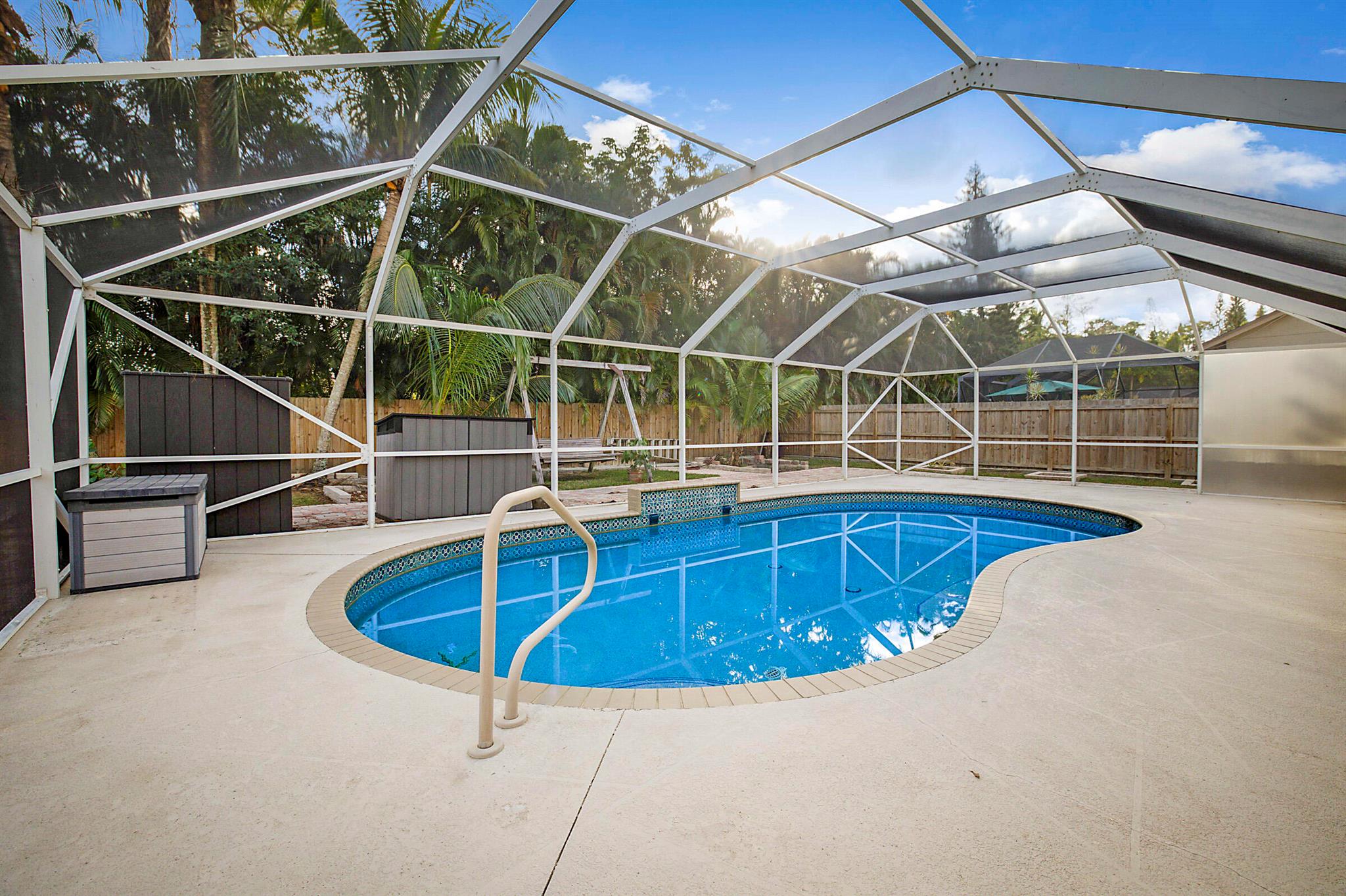 WOODS WALK 3 - Residential