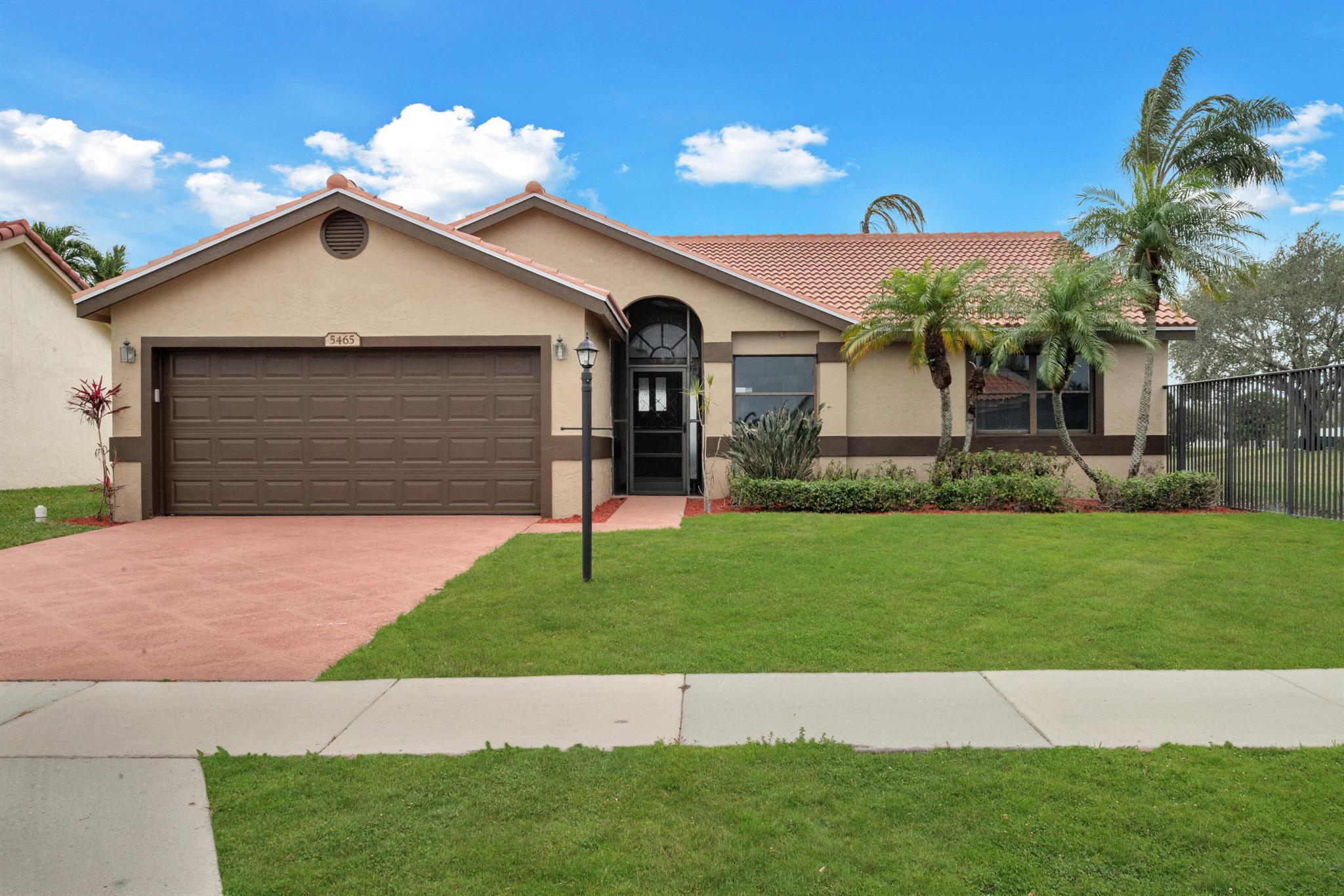 5465 Egret Isle Trail
