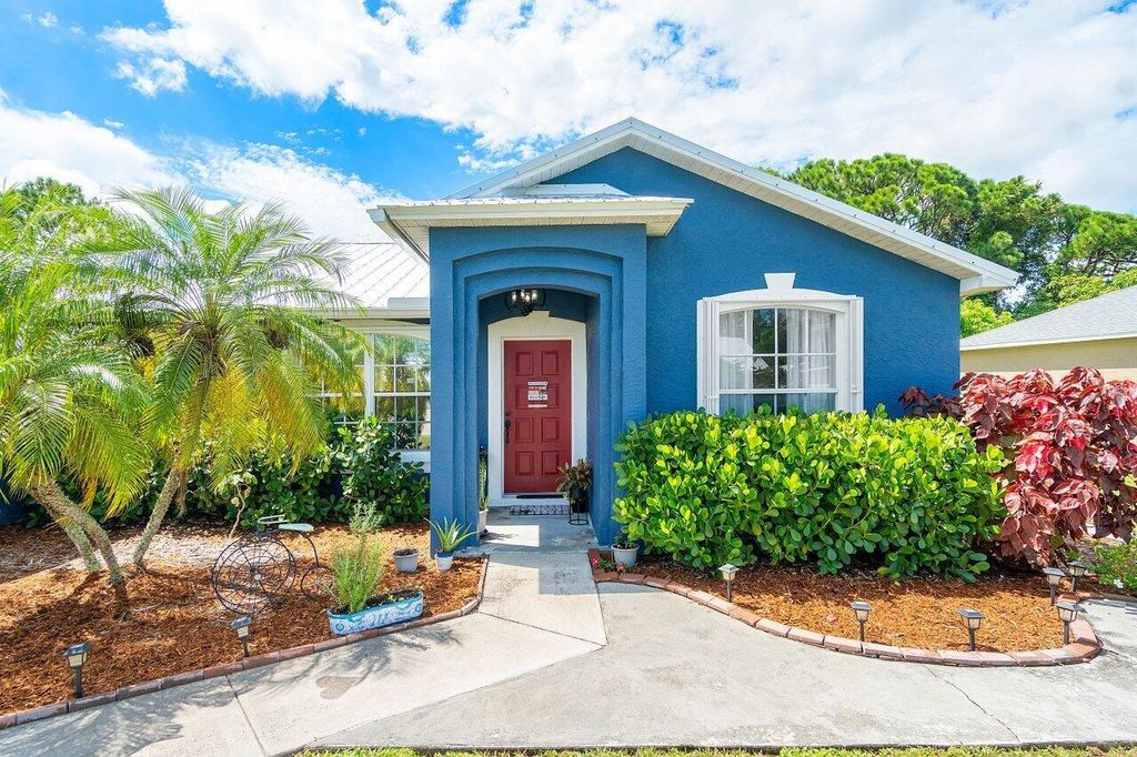 Photo of 5950 NW Culebra Avenue, Port Saint Lucie, FL 34986 (MLS # R11100172)