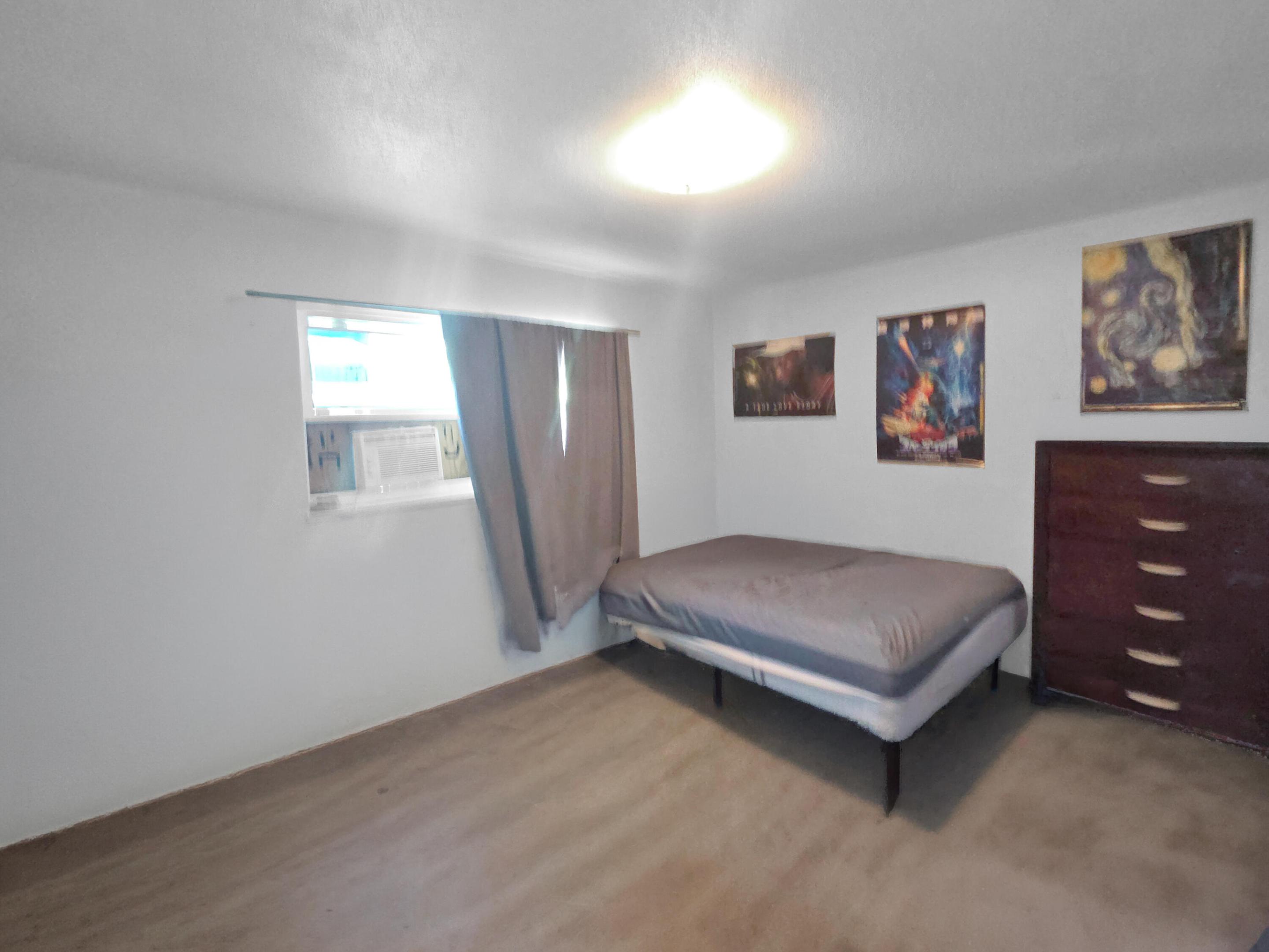 515 Palm Avenue A&b
