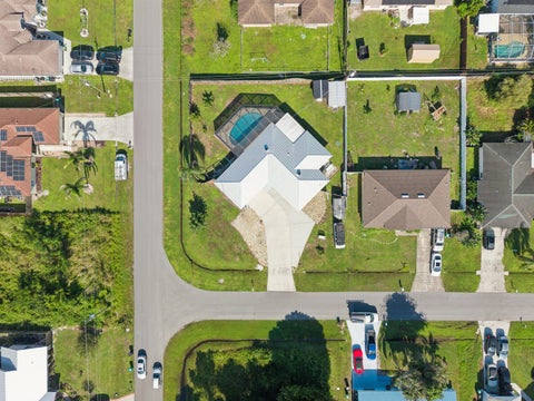 Tiny photo for 1101 SE Puritan Lane, Port Saint Lucie, FL 34983 (MLS # B26090536)