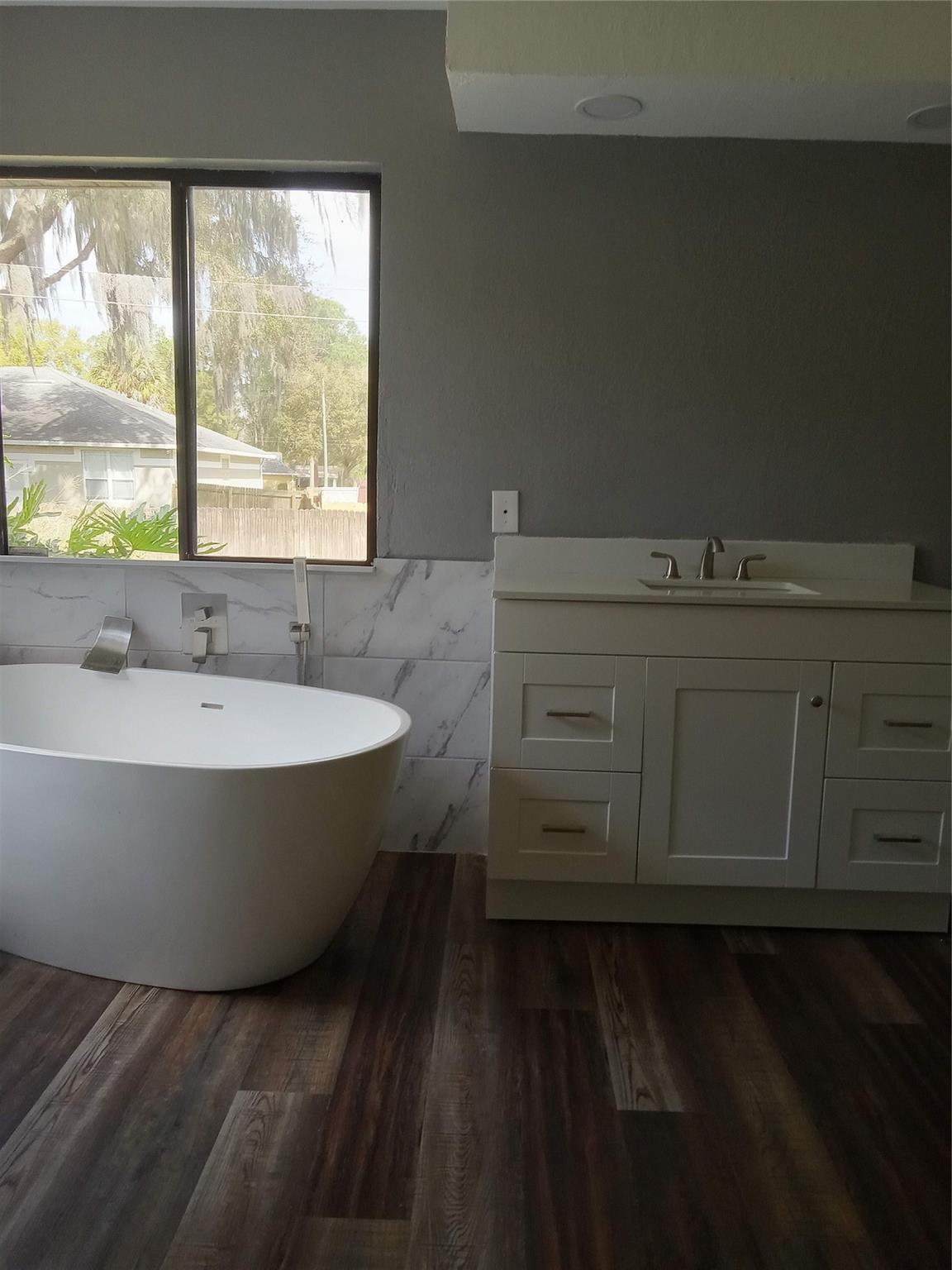 WATERWOOD PATIO HOMES PHA - Residential Lease