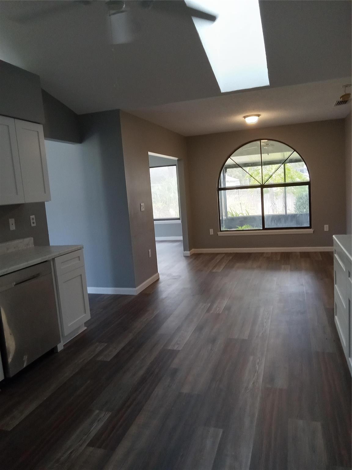 WATERWOOD PATIO HOMES PHA - Residential Lease