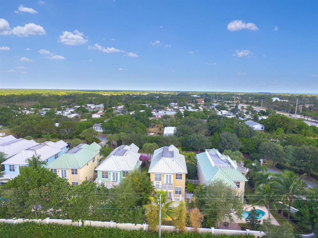 GOMEZ HILL - Residential Lease