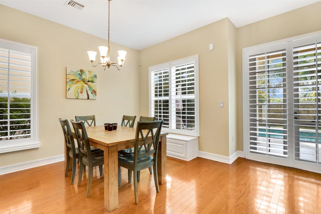 GOMEZ HILL - Residential Lease