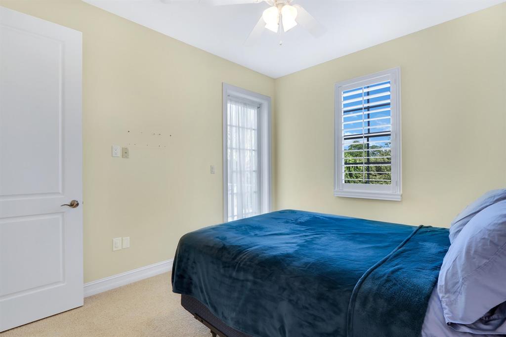 GOMEZ HILL - Residential Lease