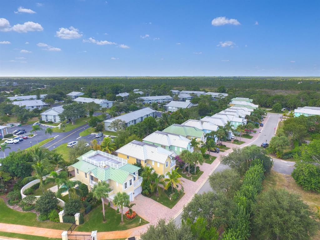 GOMEZ HILL - Residential Lease