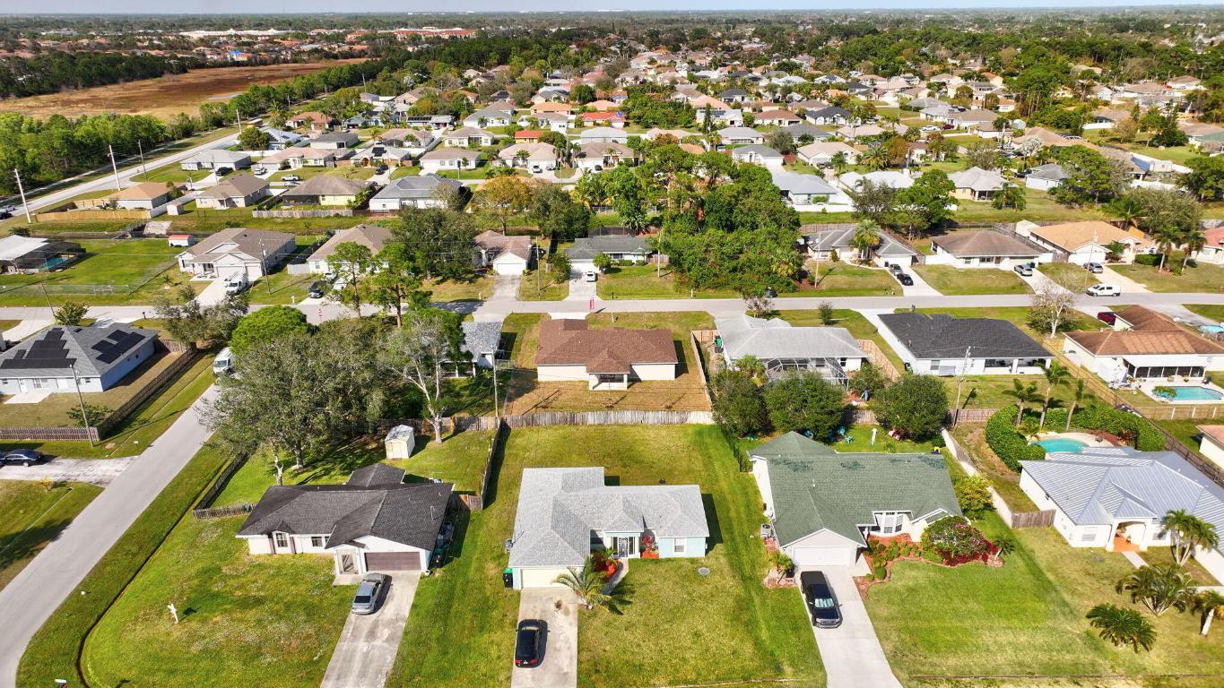 PORT ST LUCIE SECTION 46 1ST REPLAT - Residential