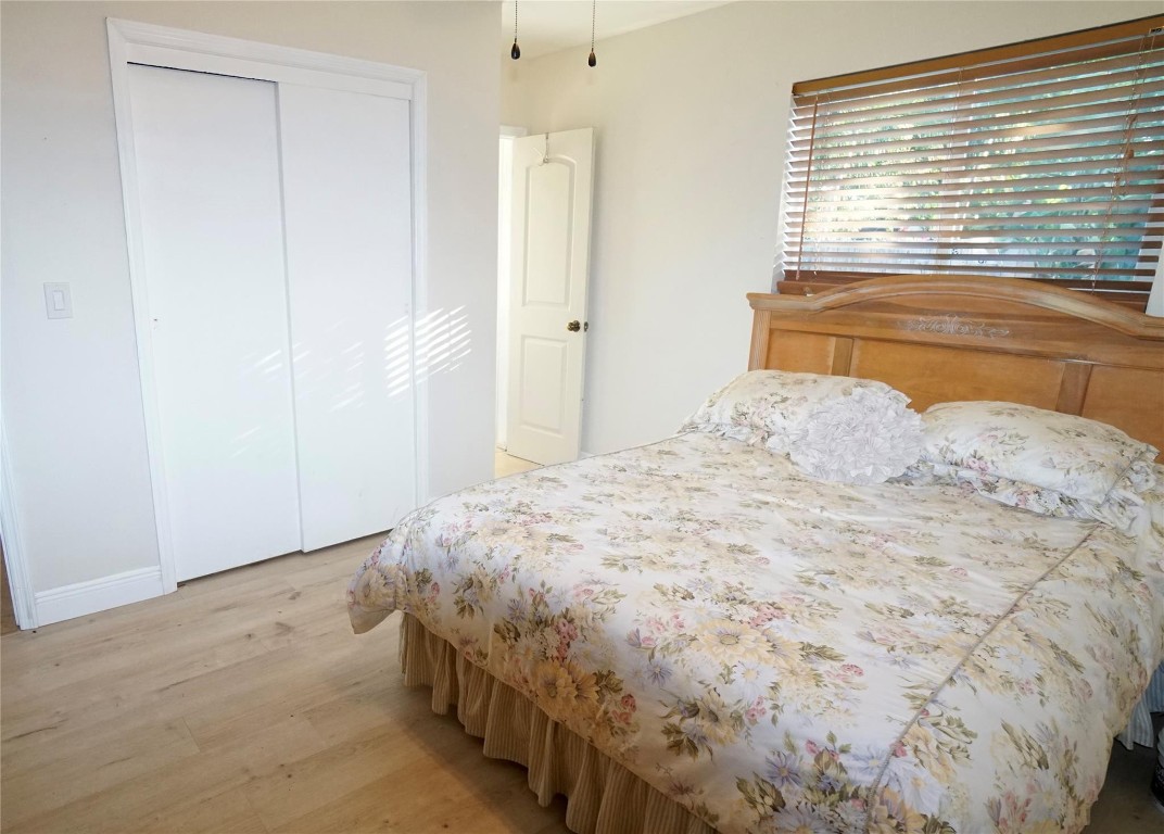 Lyons Park First Add 40-2 - Residential