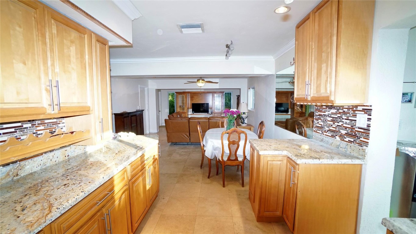 Lyons Park First Add 40-2 - Residential